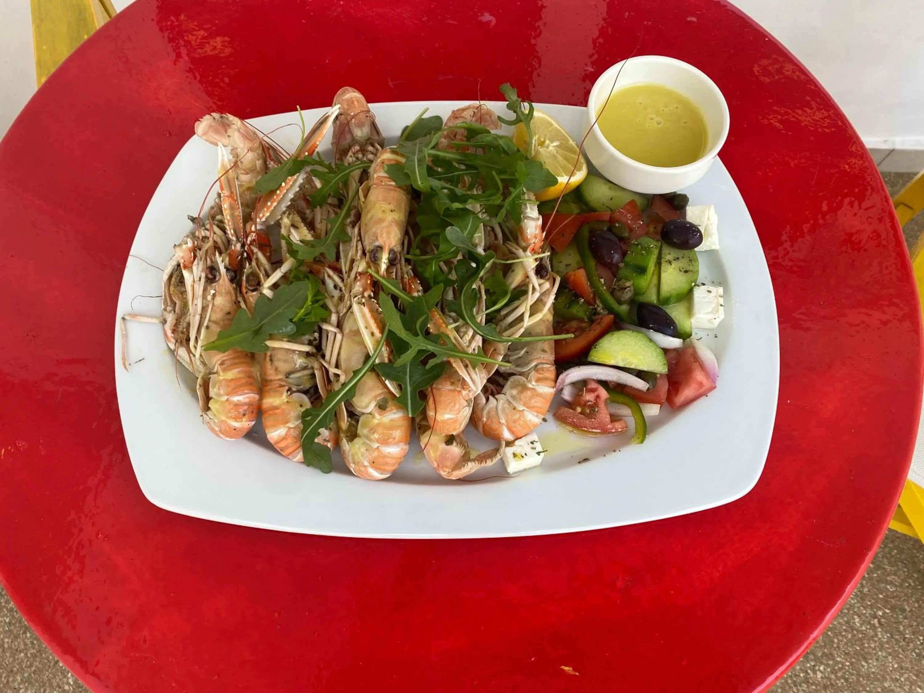 Restaurant/places to eat in Oasis Beach Hotel