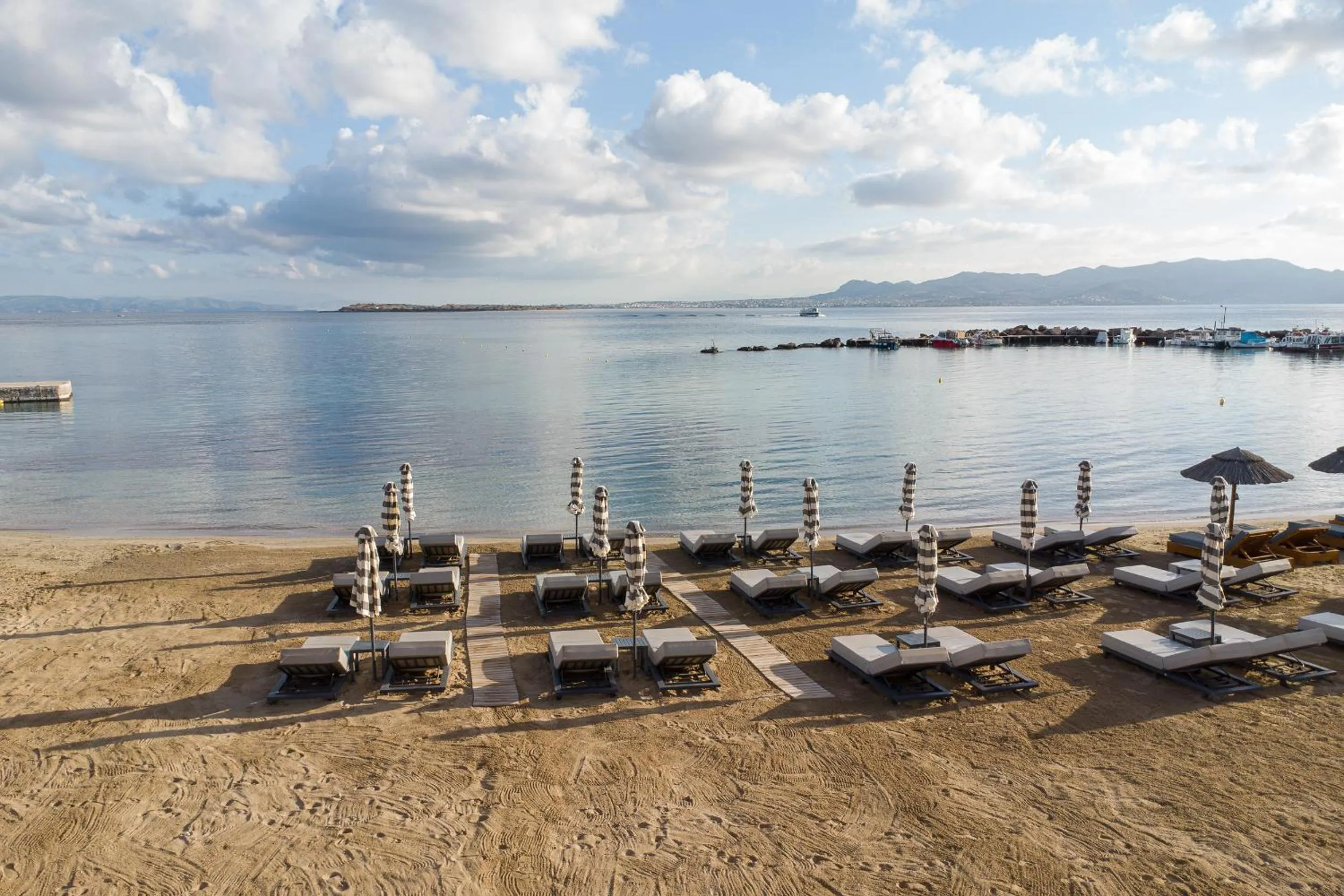 Day in Oasis Beach Hotel