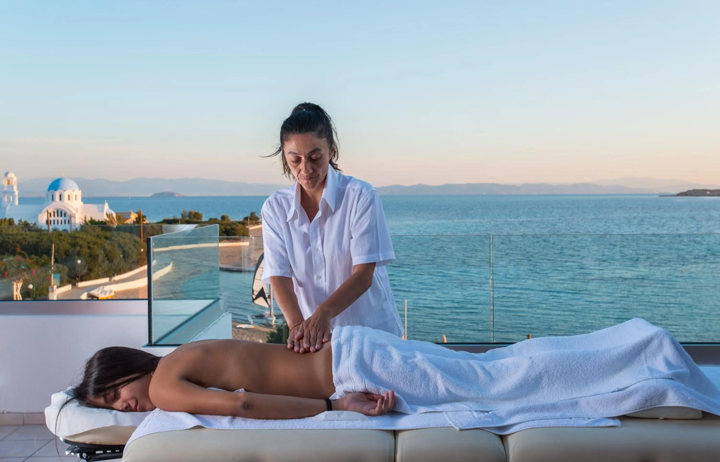 Massage in Oasis Beach Hotel