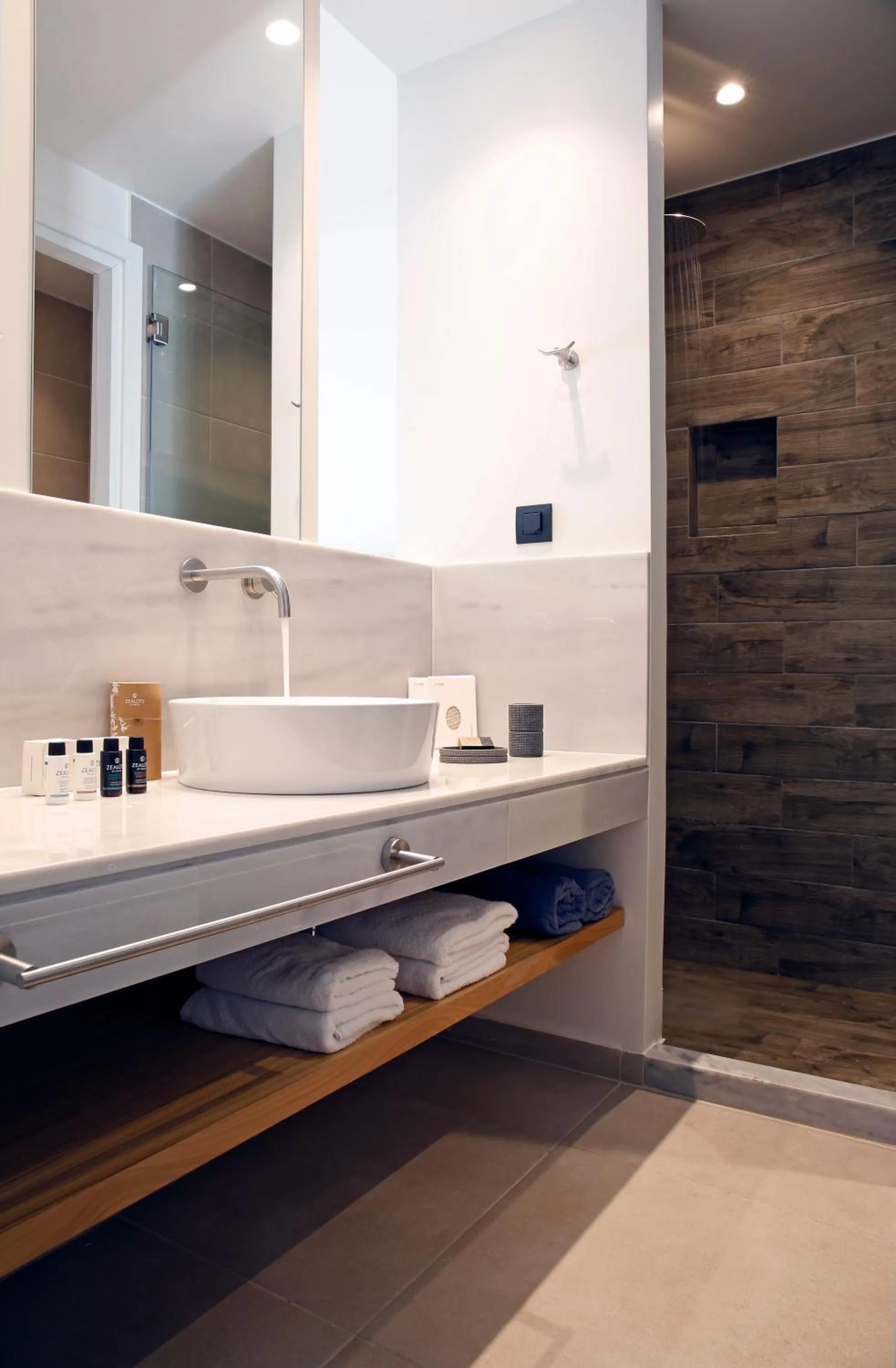 Bathroom in Oasis Beach Hotel