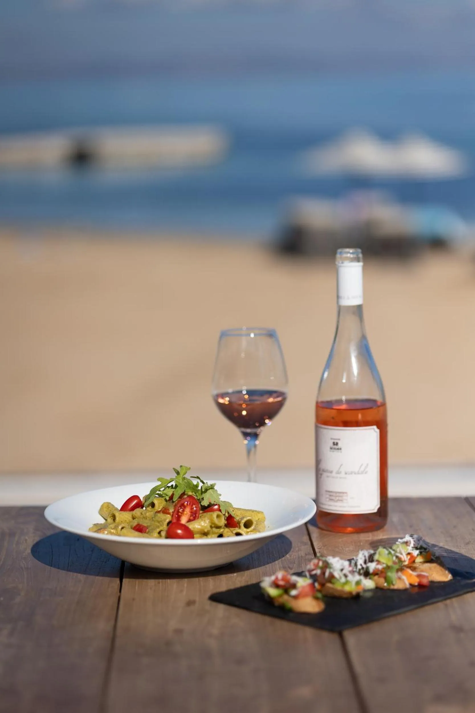 Day in Oasis Beach Hotel