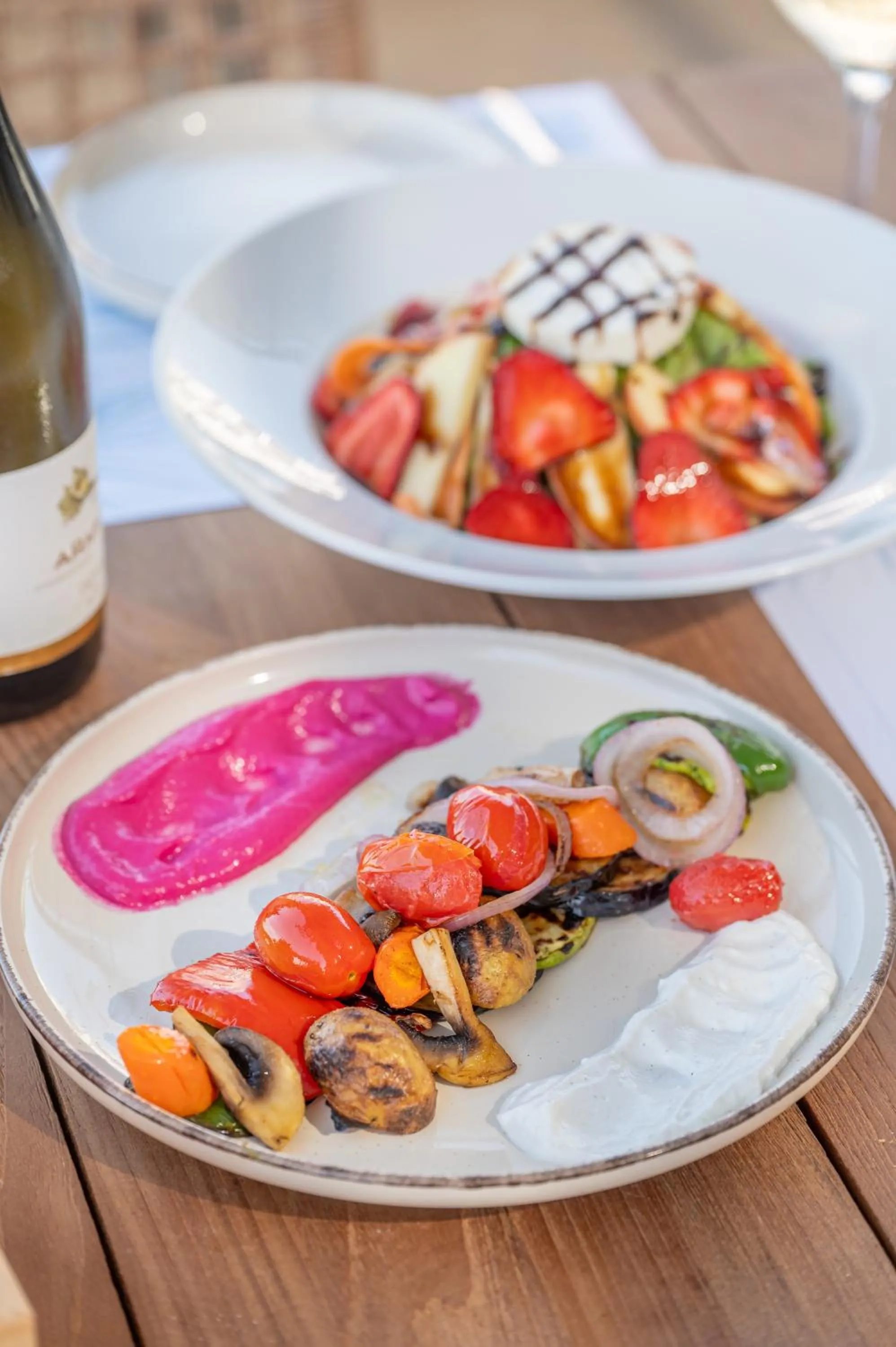 Food and drinks in Oasis Beach Hotel