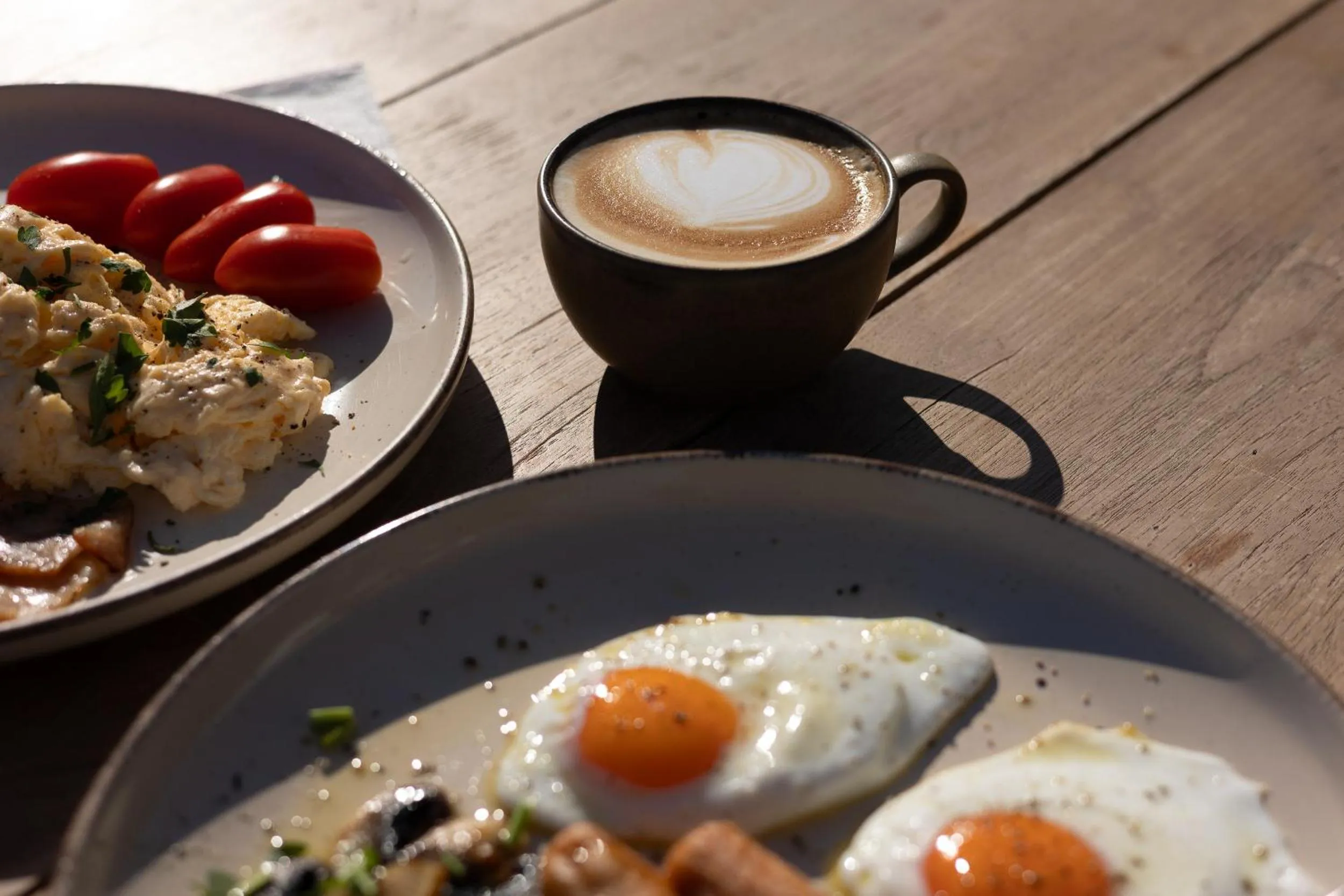 Restaurant/places to eat in Oasis Beach Hotel