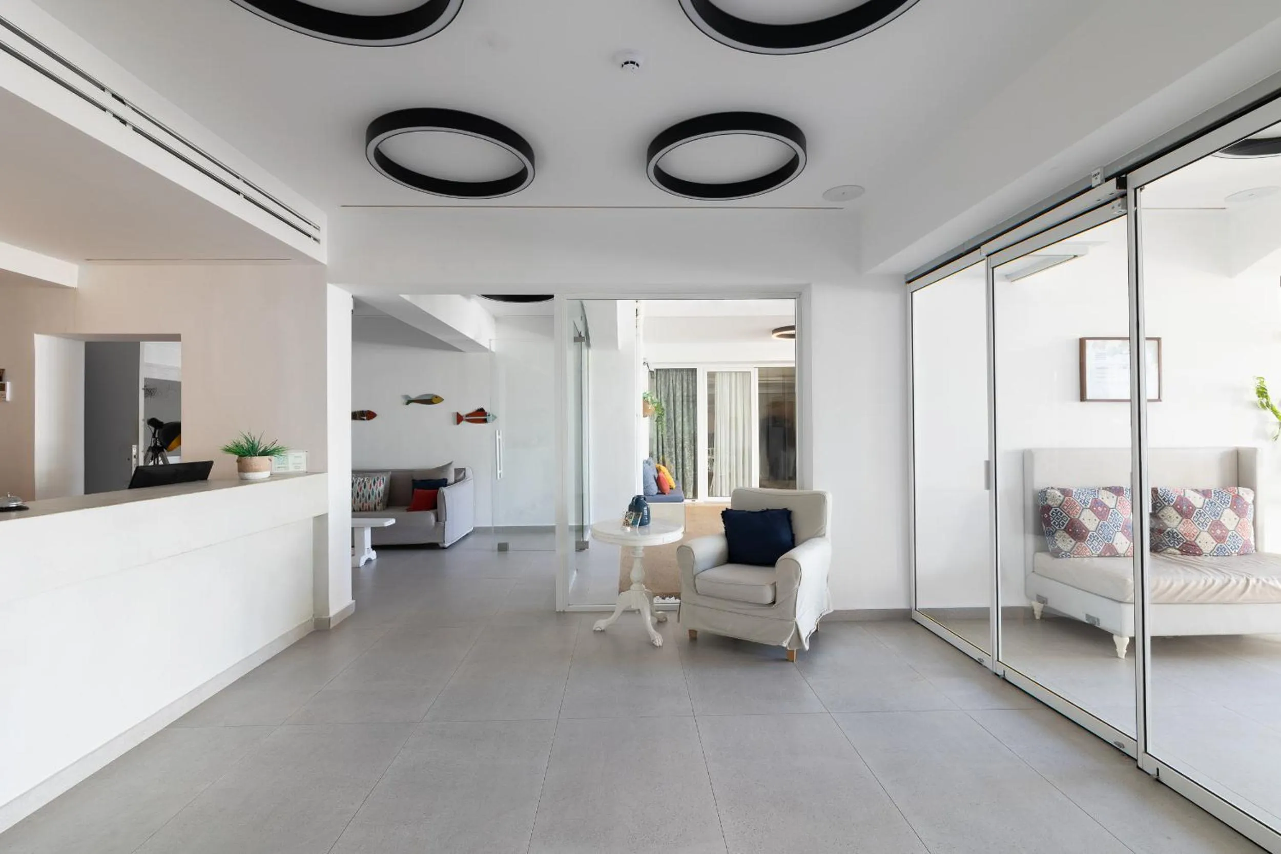 Lobby or reception in Oasis Beach Hotel