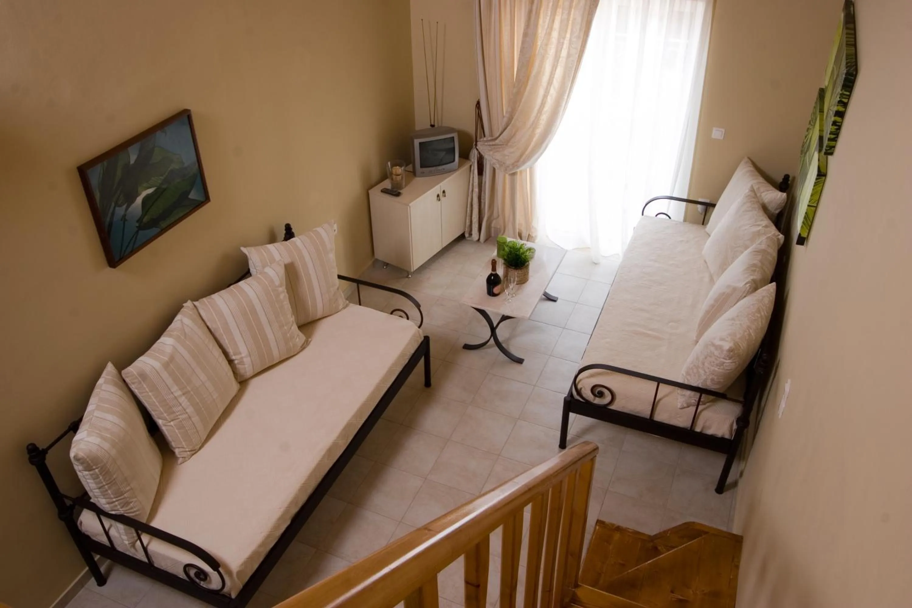 Living room in Oasis Beach Hotel