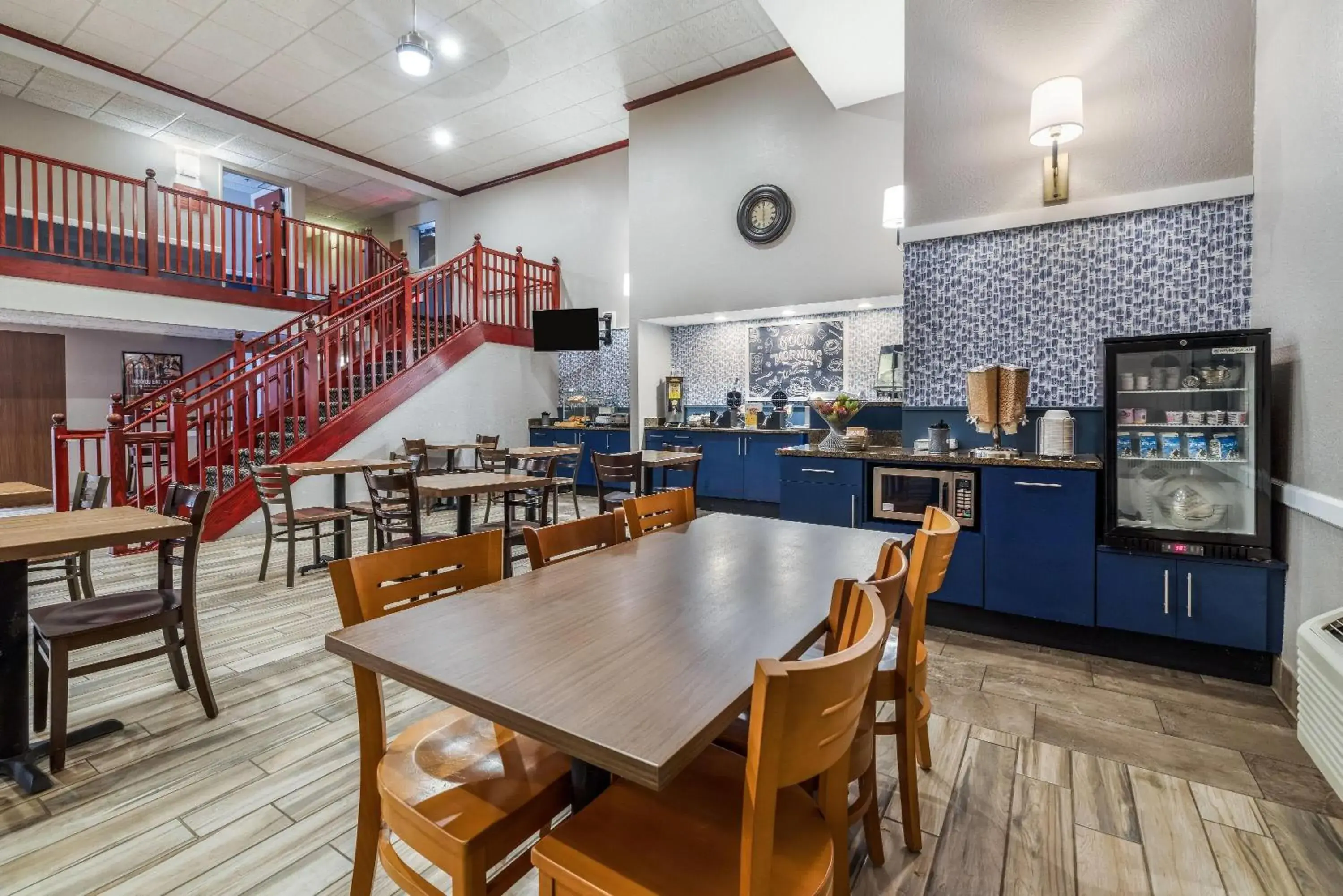 Restaurant/places to eat in AmericInn by Wyndham Mounds View Minneapolis Restaurant/places to eat in AmericInn by Wyndham Mounds View Minneapolis