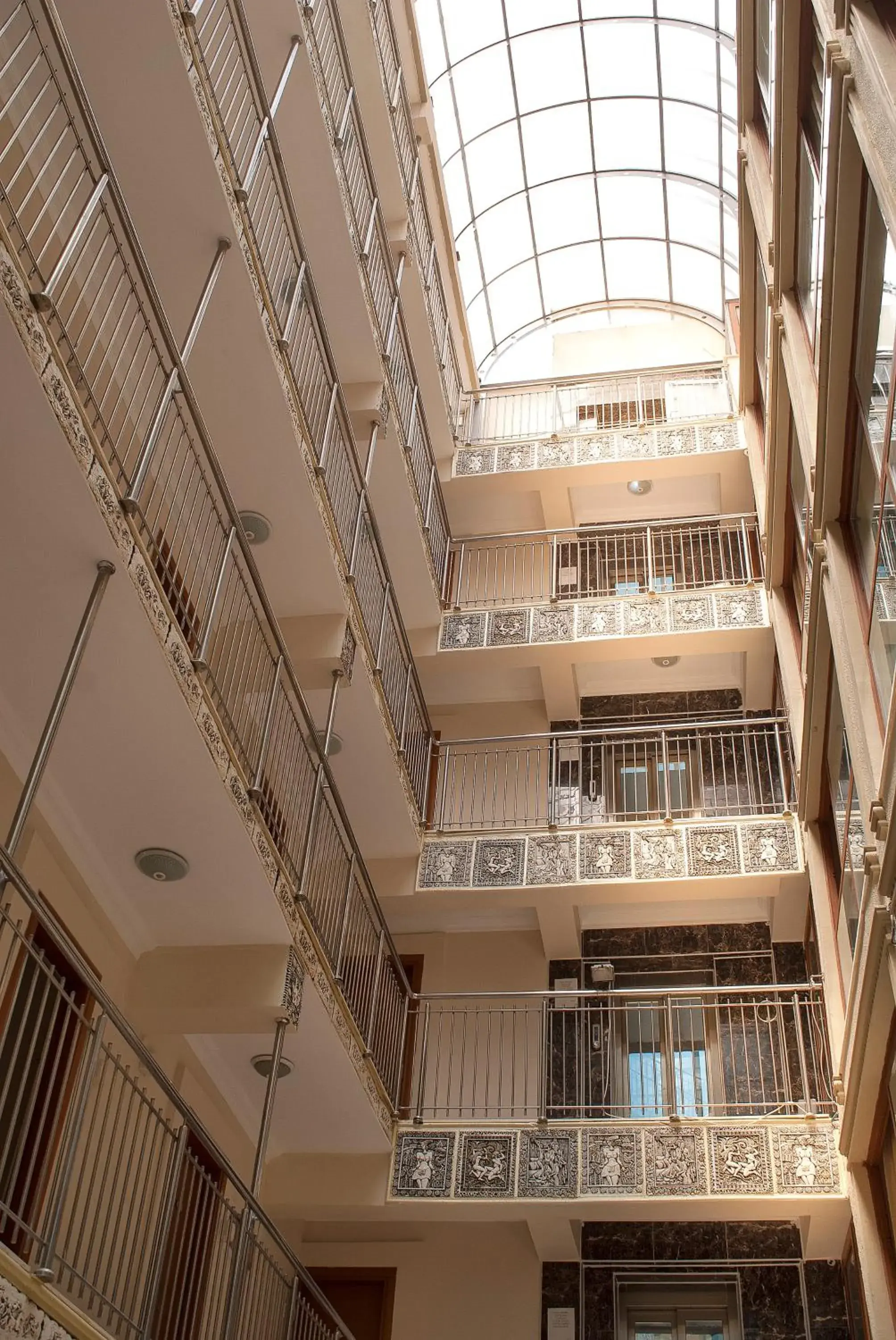 Property building in Temple Miletos Spa Hotel Property building in Temple Miletos Spa Hotel