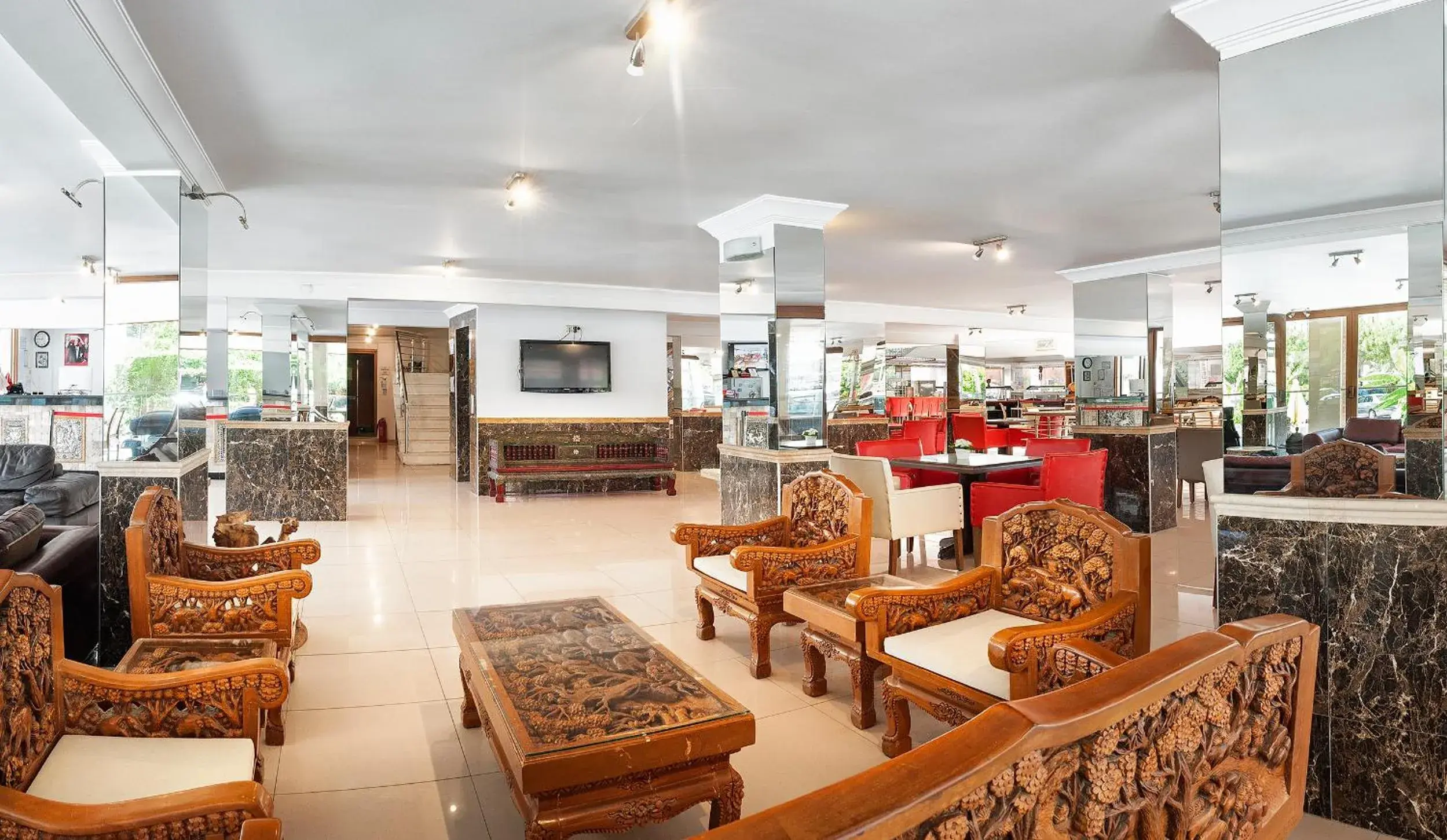 Lobby or reception in Temple Miletos Spa Hotel Lobby or reception in Temple Miletos Spa Hotel