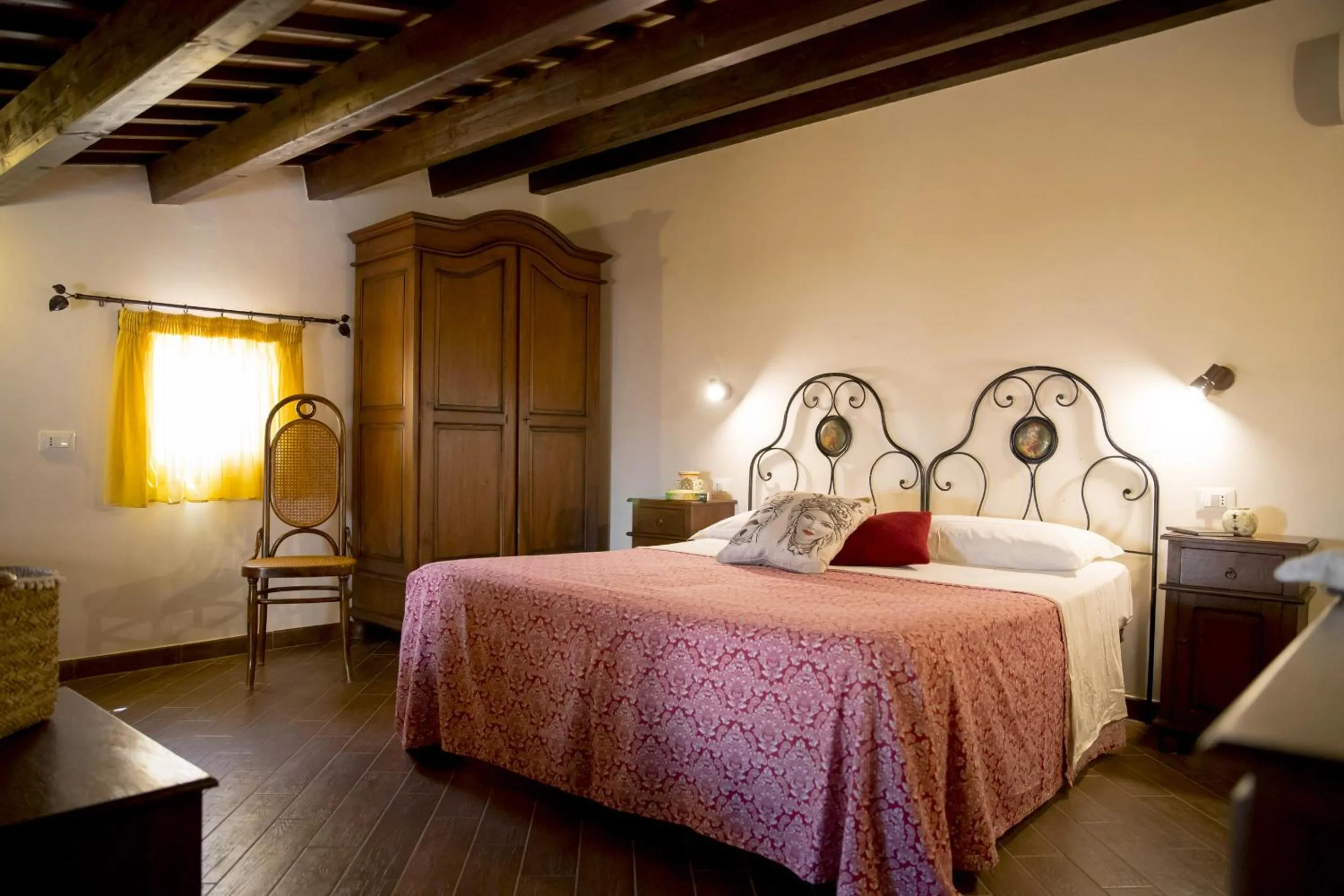 Junior Suite with Garden View in B&B Sabir