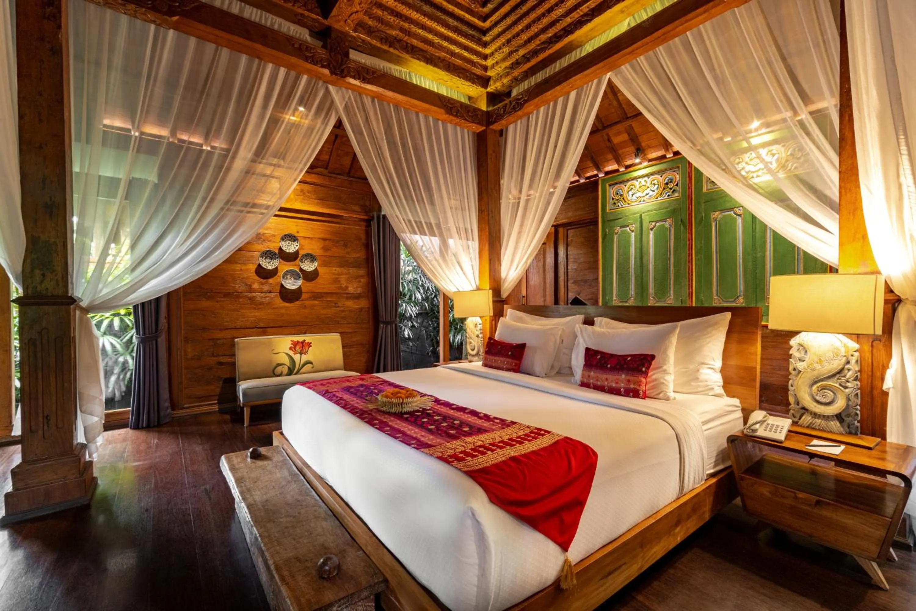 Bed in Ubud Valley Boutique Resort
