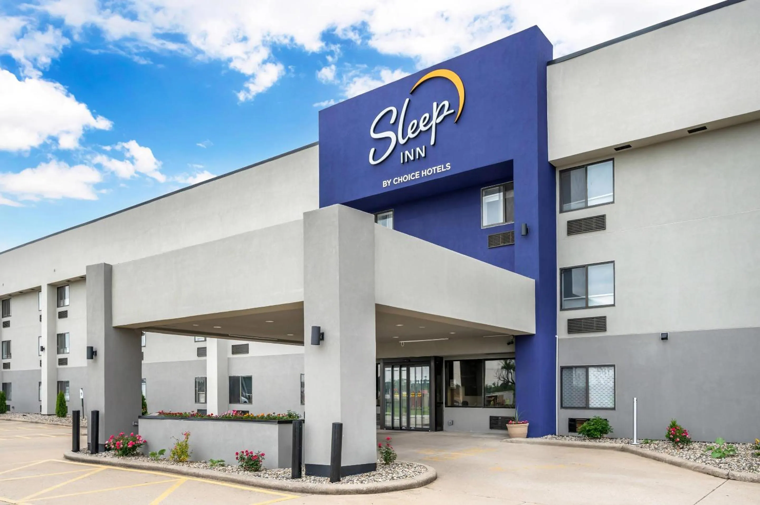 Property building in Sleep Inn