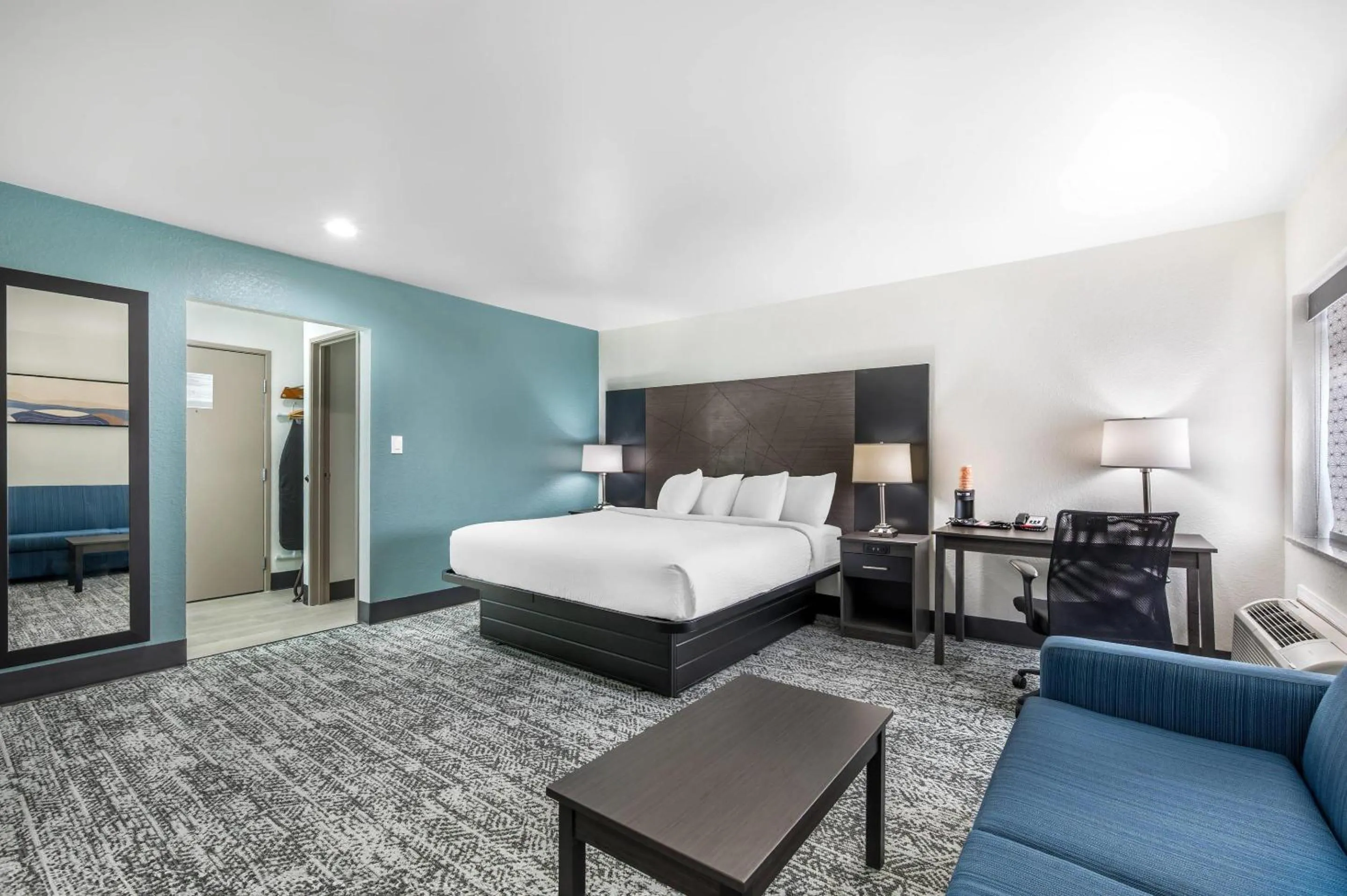 Bedroom, Bed in Sleep Inn