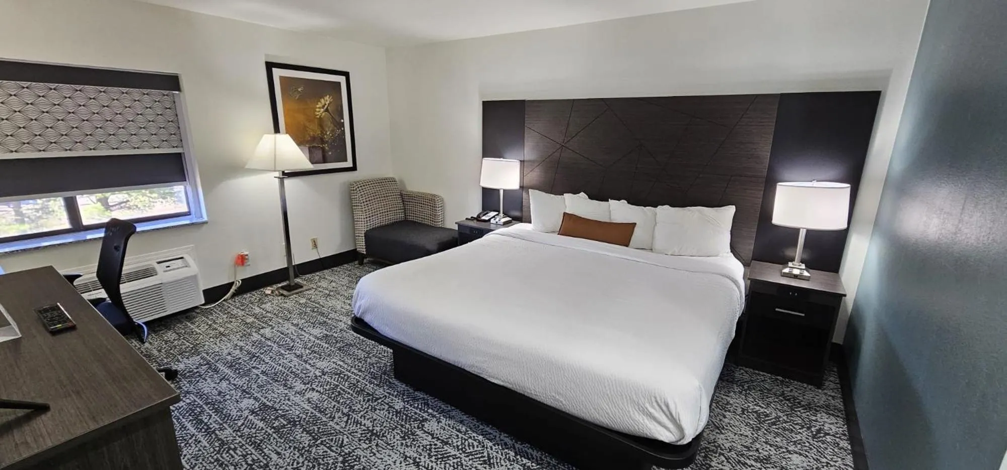 Bedroom, Bed in Sleep Inn