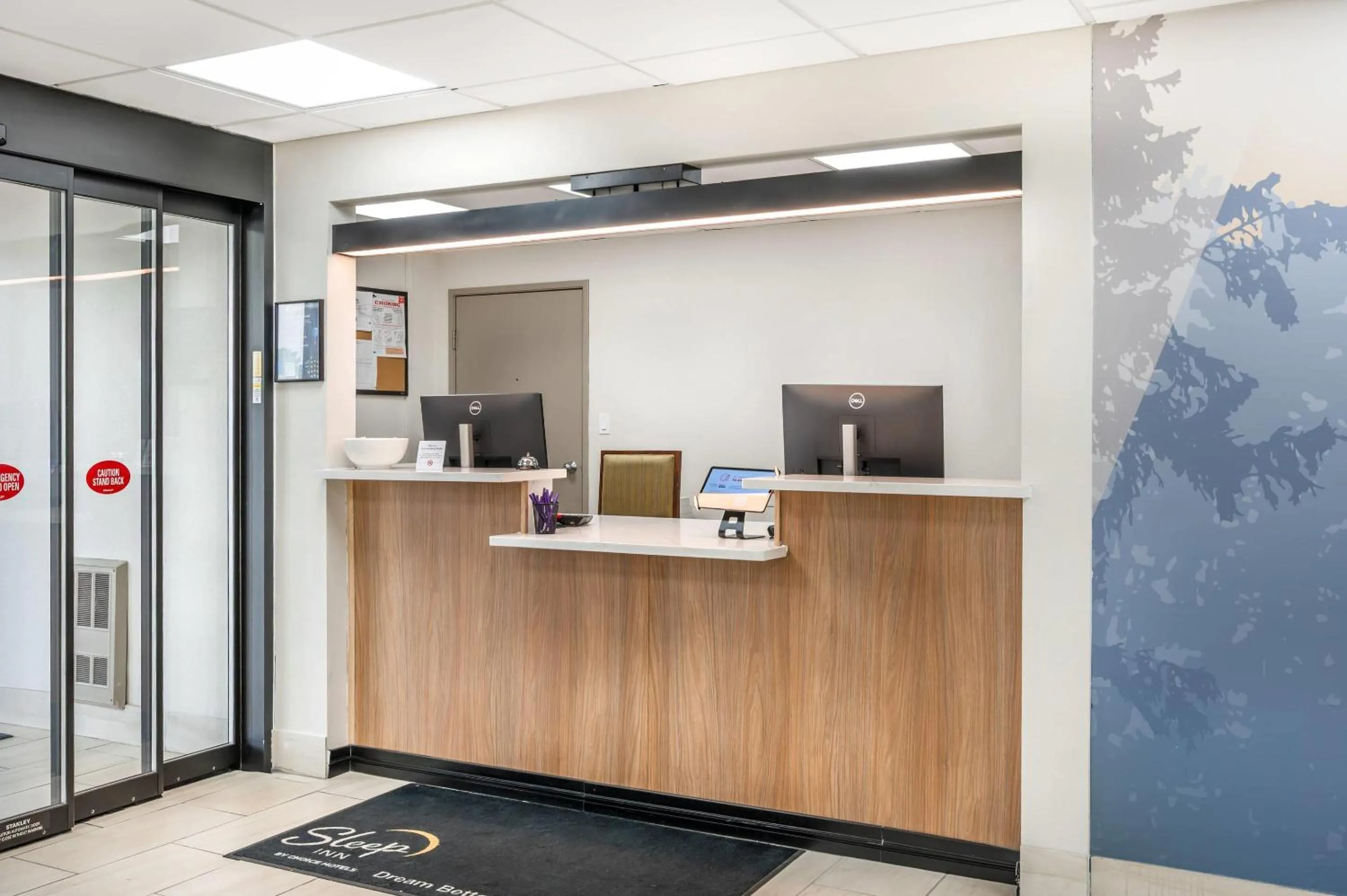 Lobby or reception in Sleep Inn