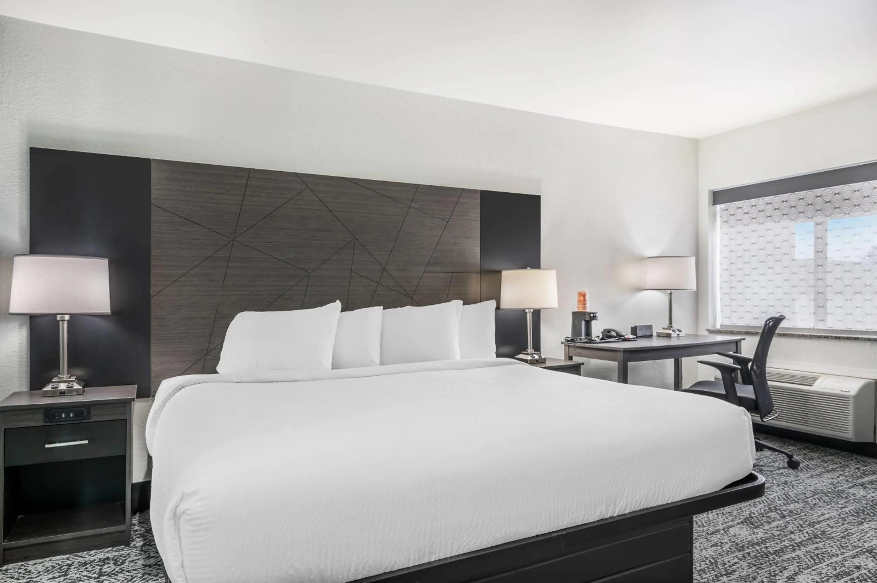 Bedroom, Bed in Sleep Inn