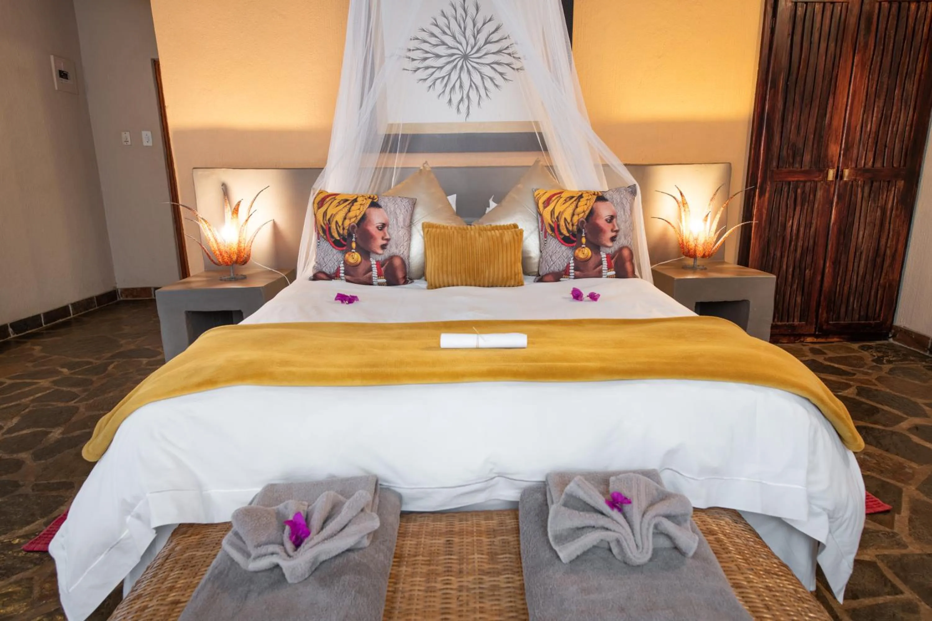 Bed in Blyde River Wilderness Lodge