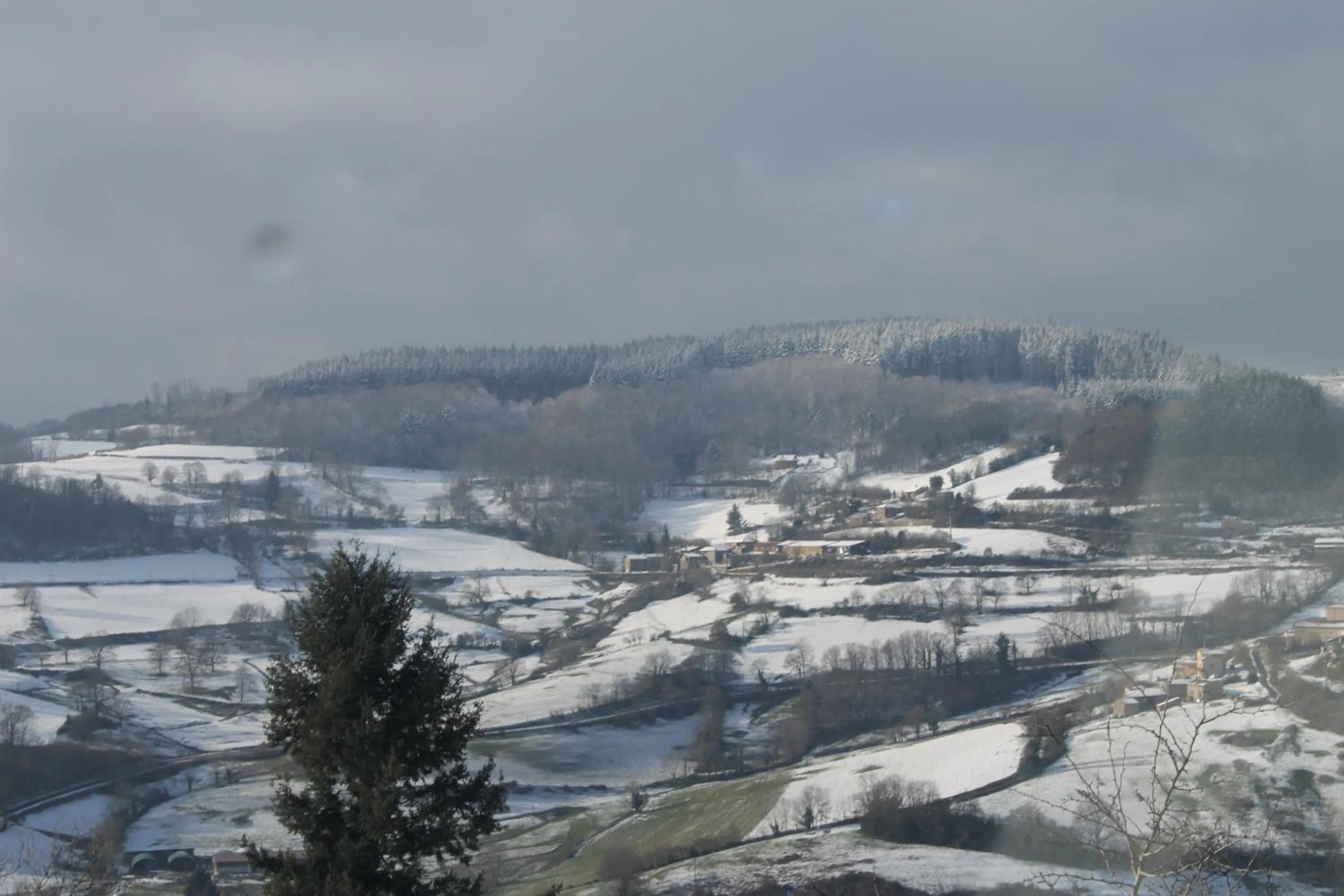 Natural landscape in Hôtel Restaurant Le Moulin de Saint Verand