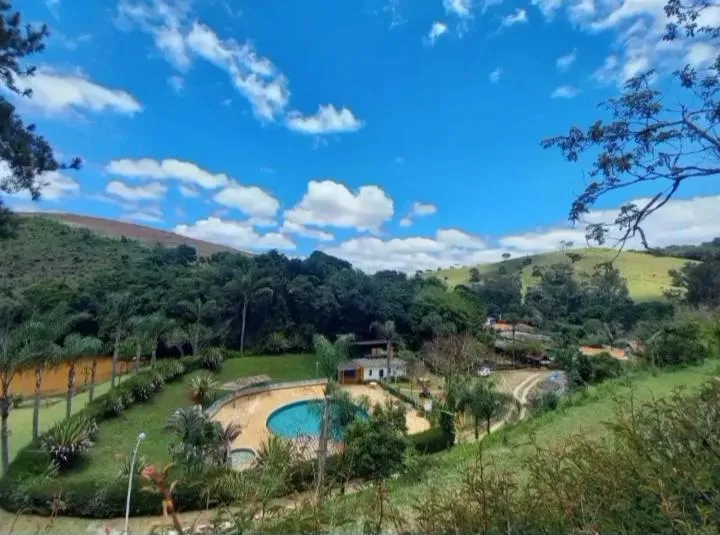 Recanto dos Carvalhos - Pousada Camping