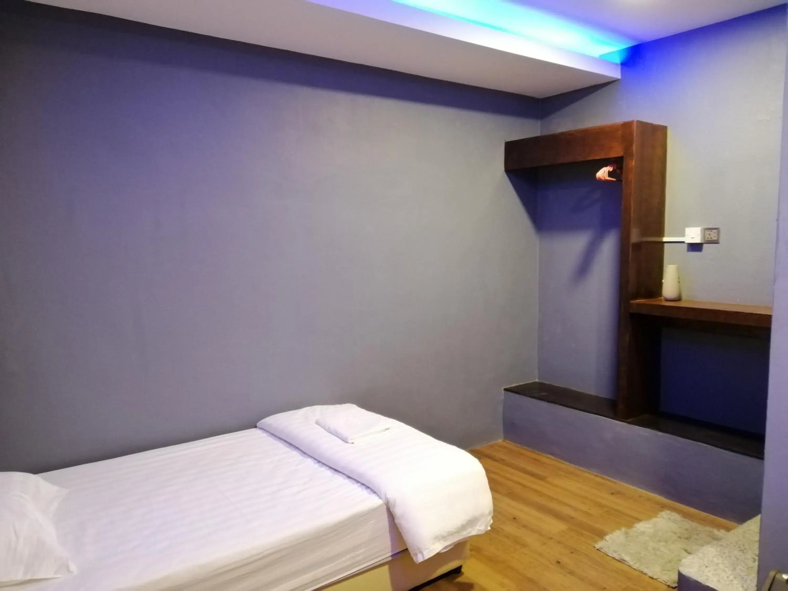 Standard Triple Room in Cow B Homestay Semporna Standard Triple Room in Cow B Homestay Semporna