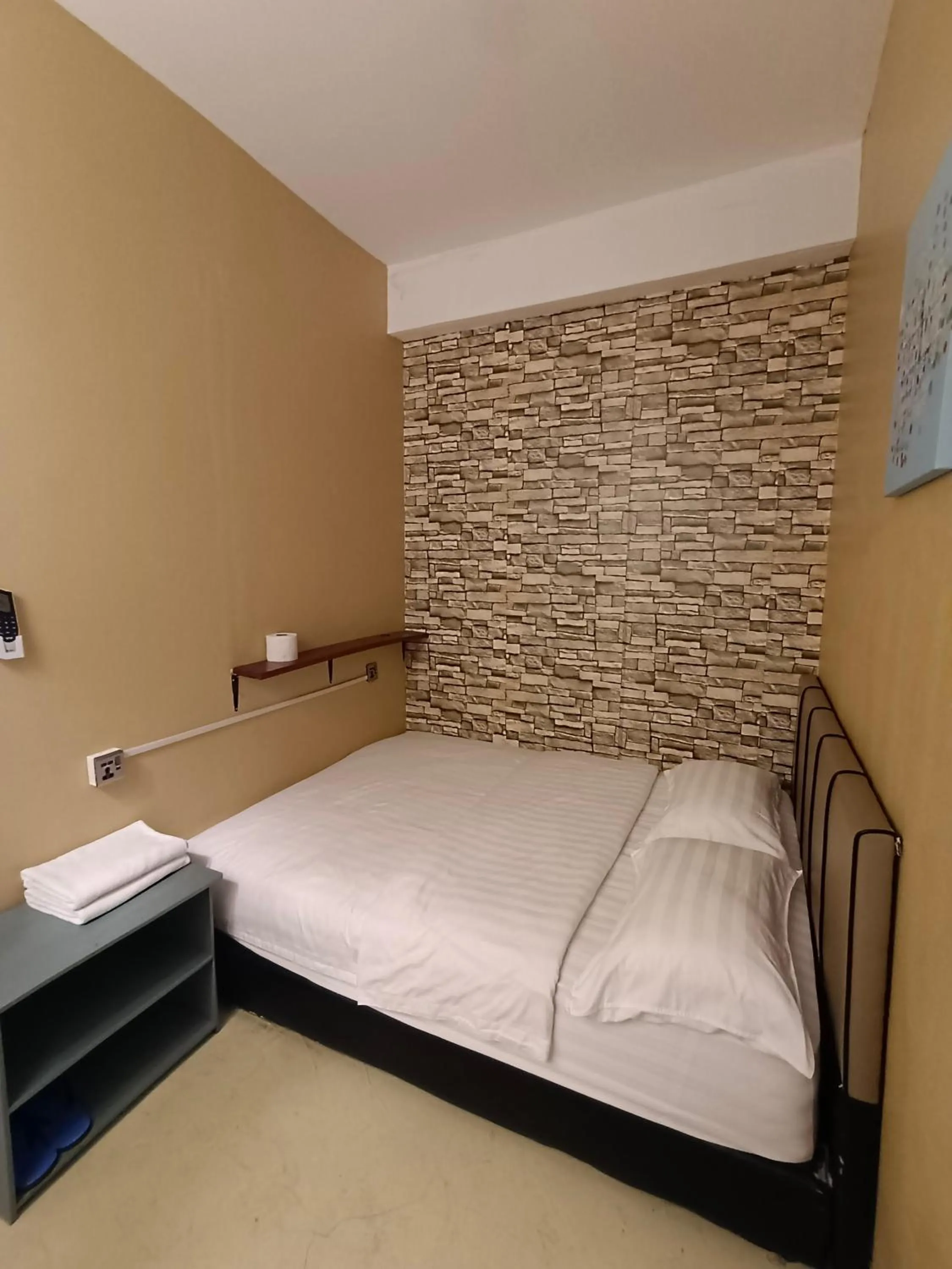 Bed in Cow B Homestay Semporna