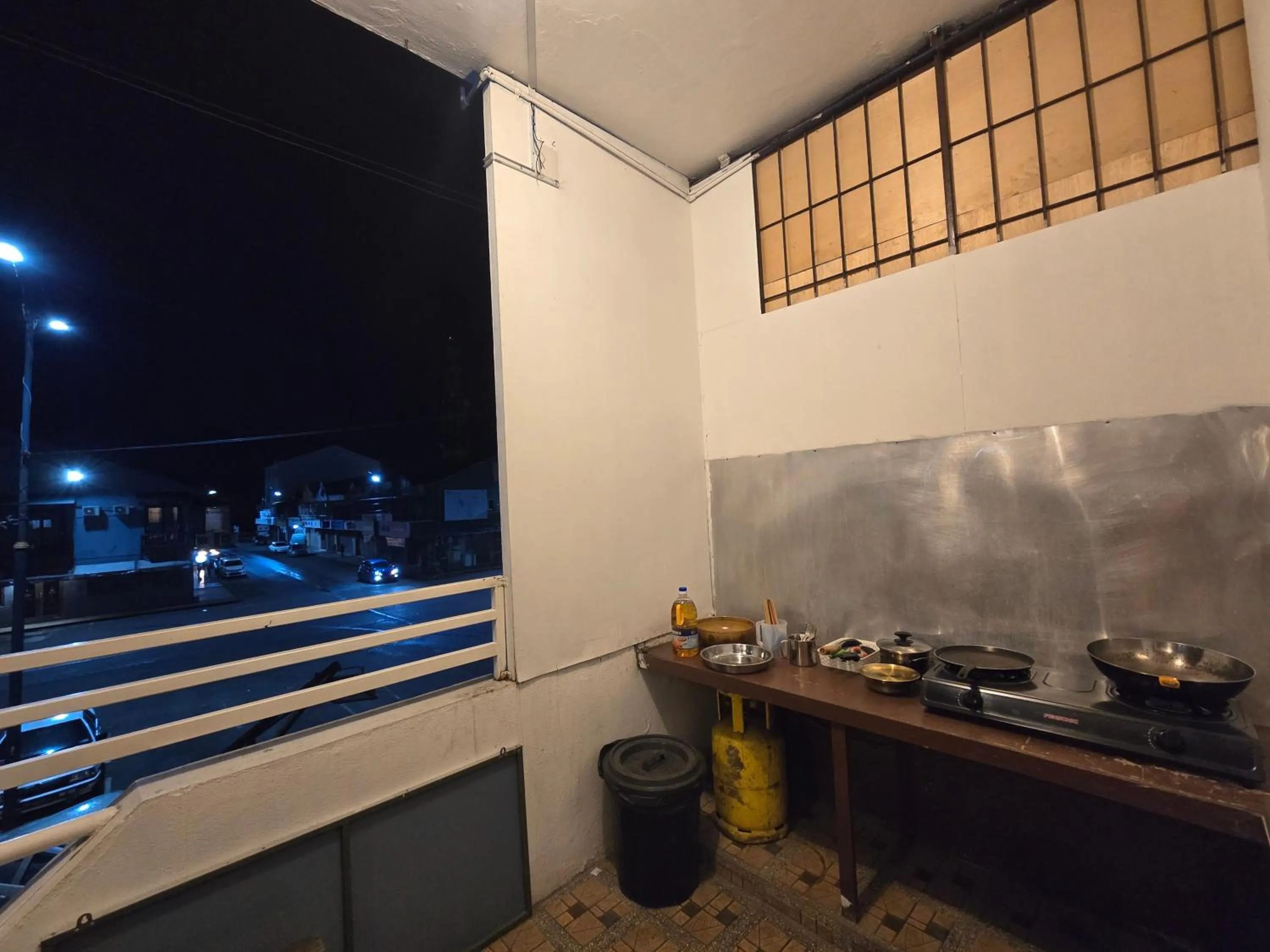 Cow B Homestay Semporna