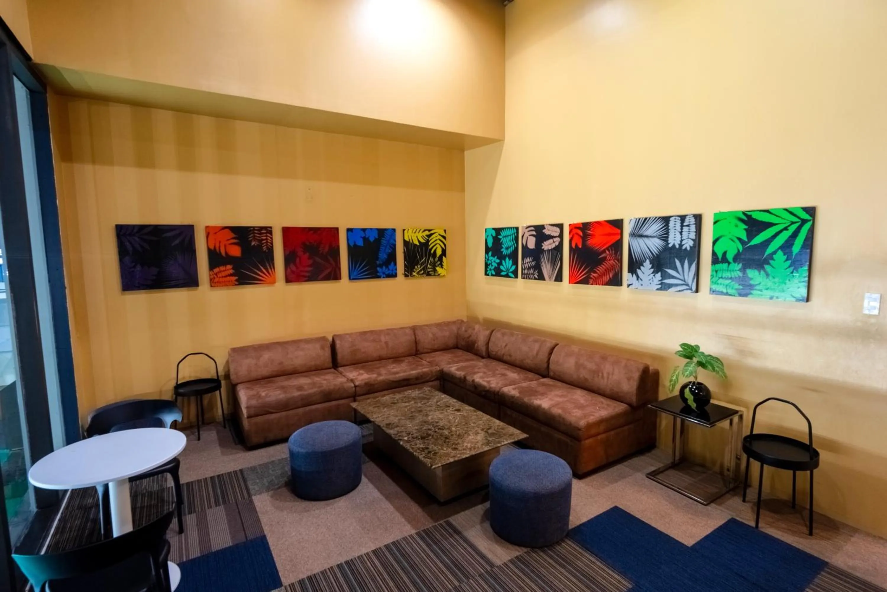 Lounge or bar in The Alpha Suites