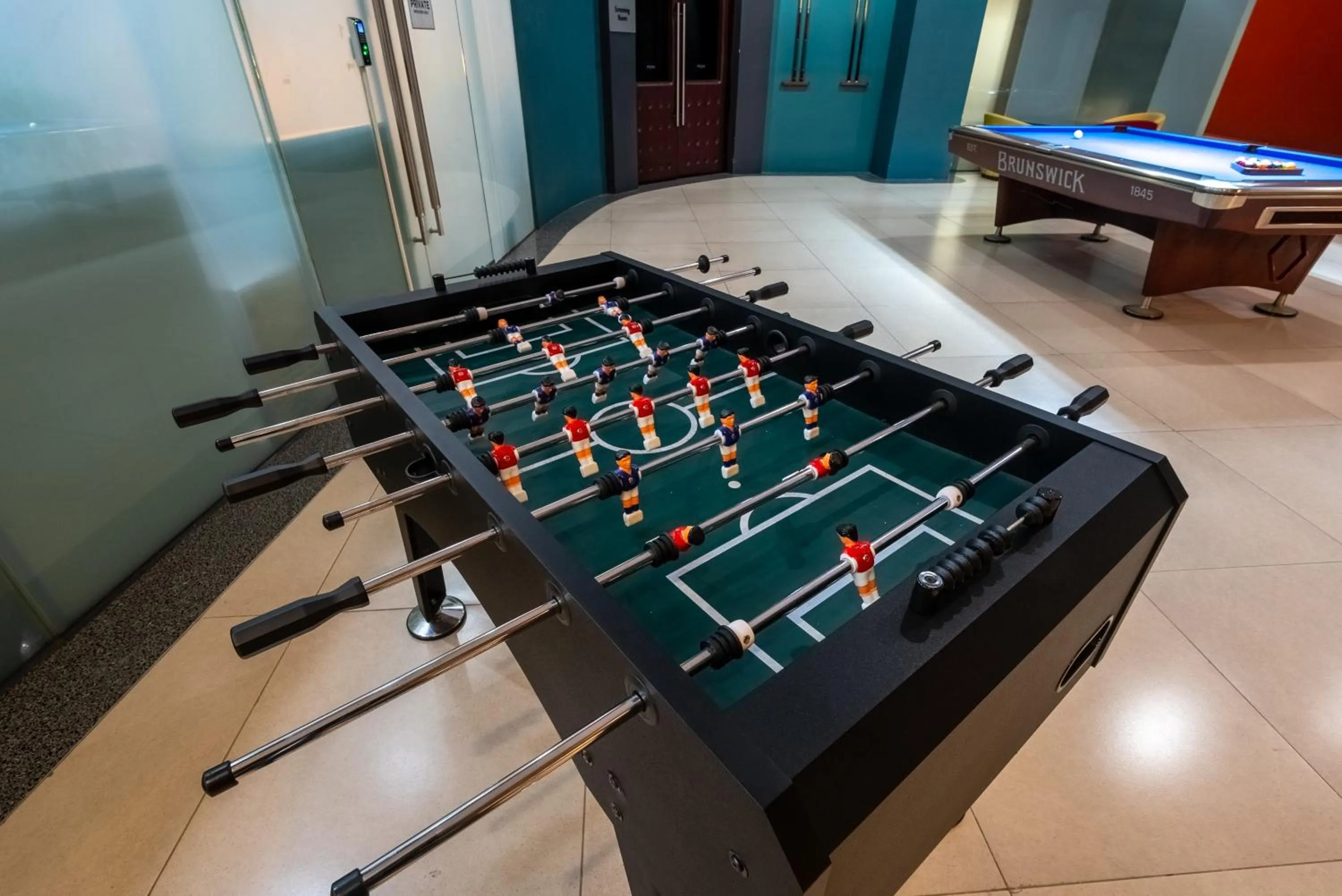 Billiard in The Alpha Suites