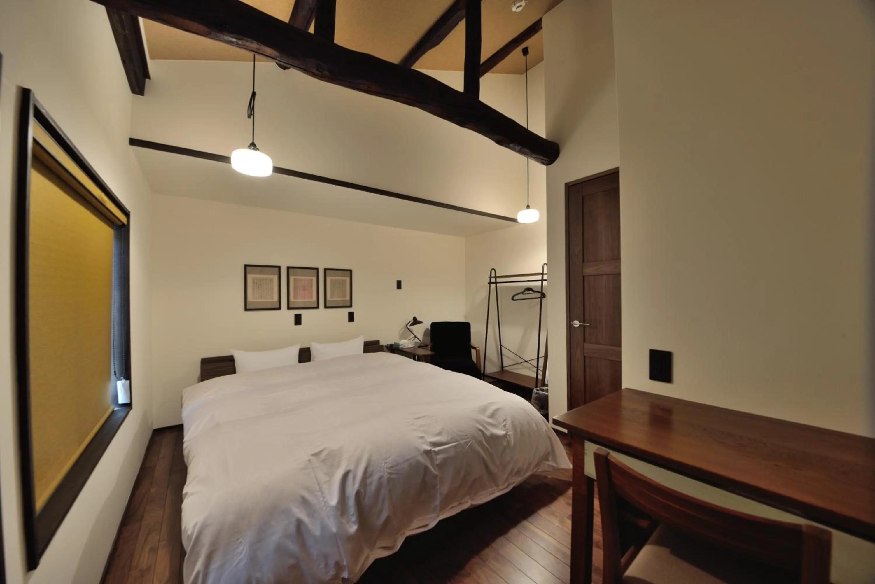 Bed in Luxury Machiya Takeya Nishijin