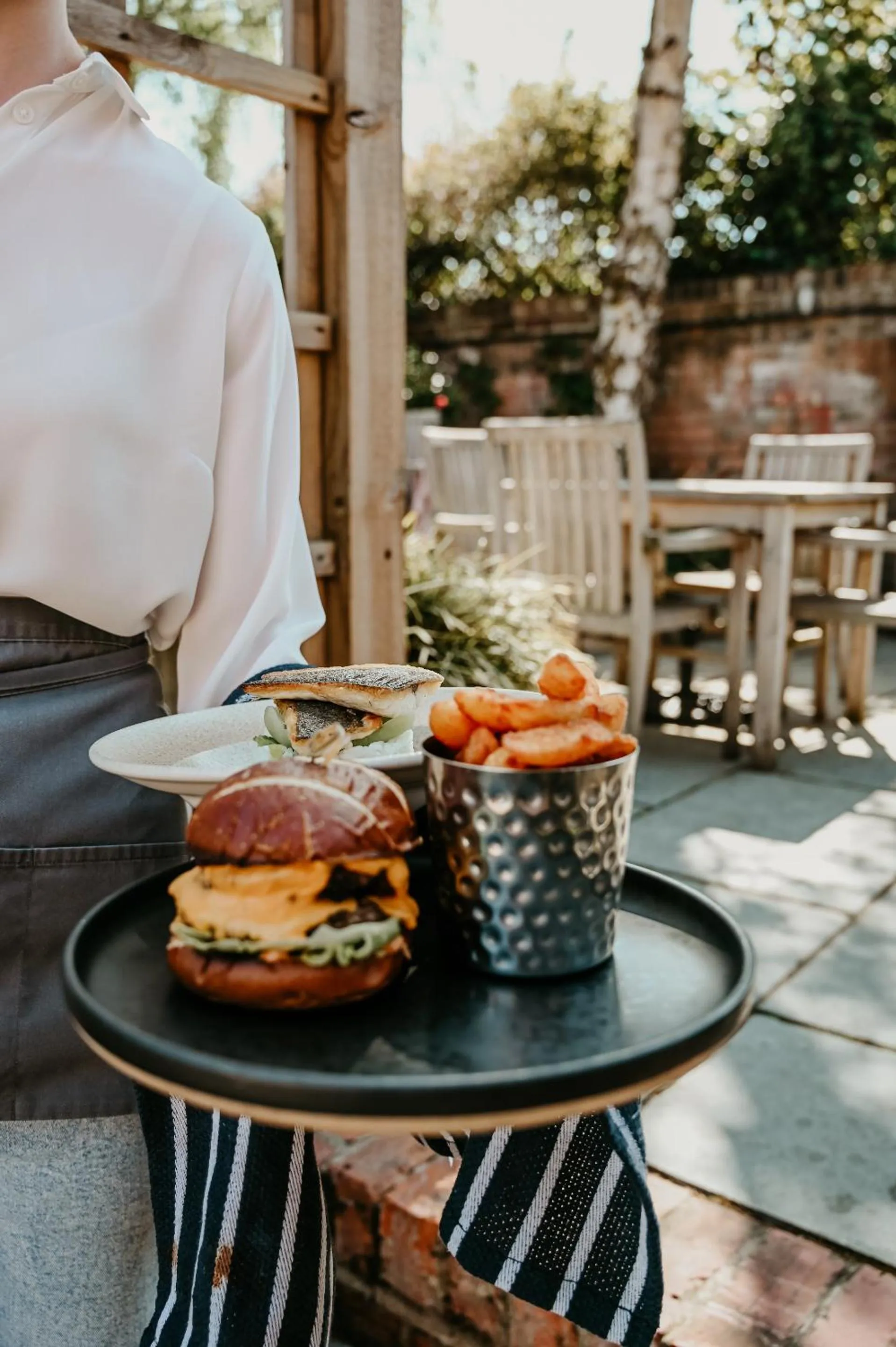 Food and drinks in The Boot Inn