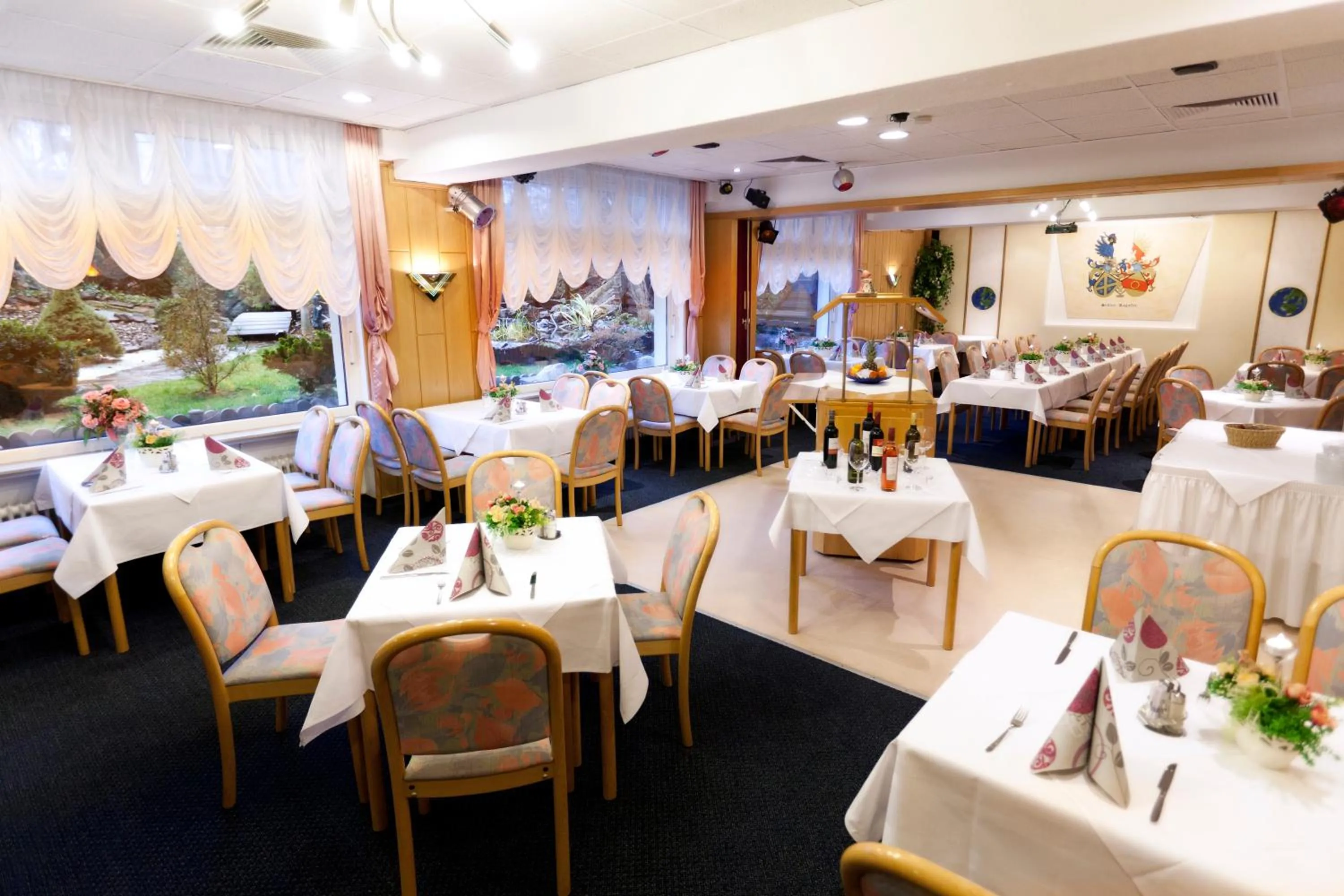 Restaurant/places to eat in Themen Hotel Terrassen Cafe