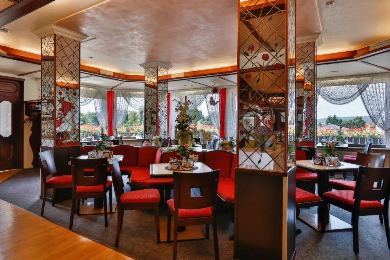 Restaurant/places to eat in Themen Hotel Terrassen Cafe
