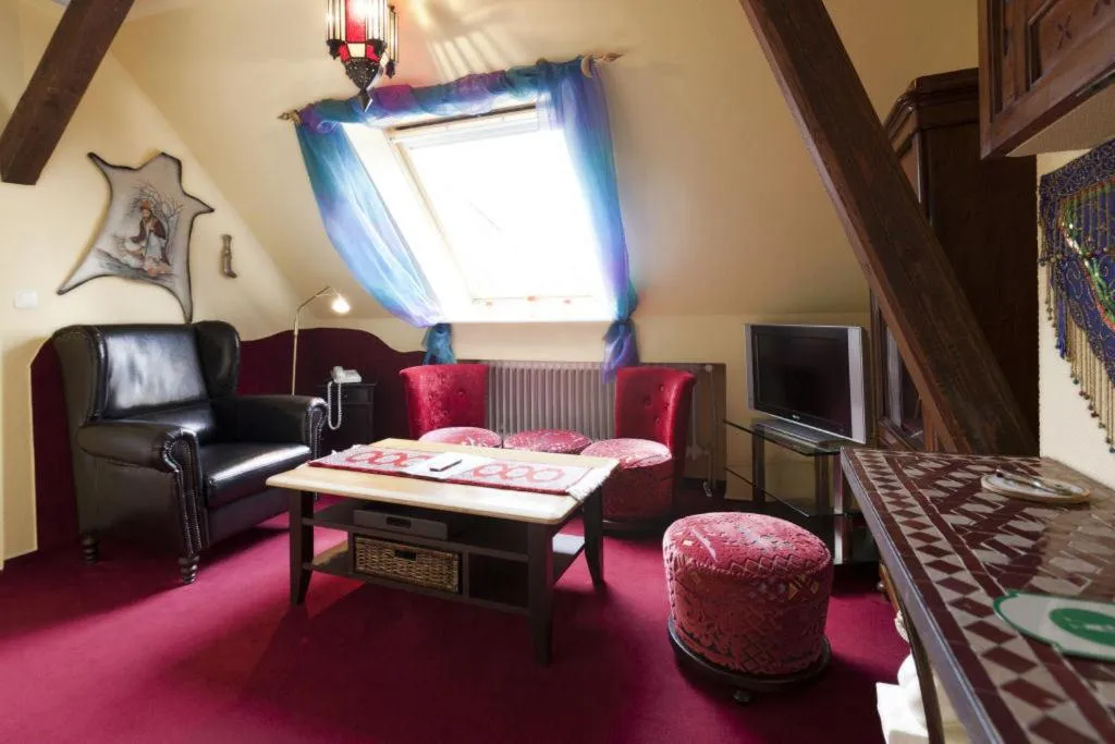 Living room in Themen Hotel Terrassen Cafe