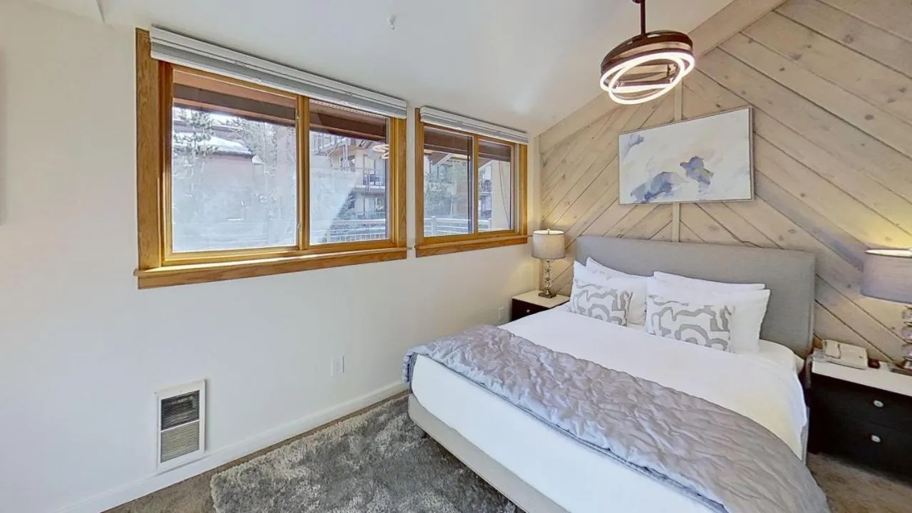 The Crestwood Snowmass Village