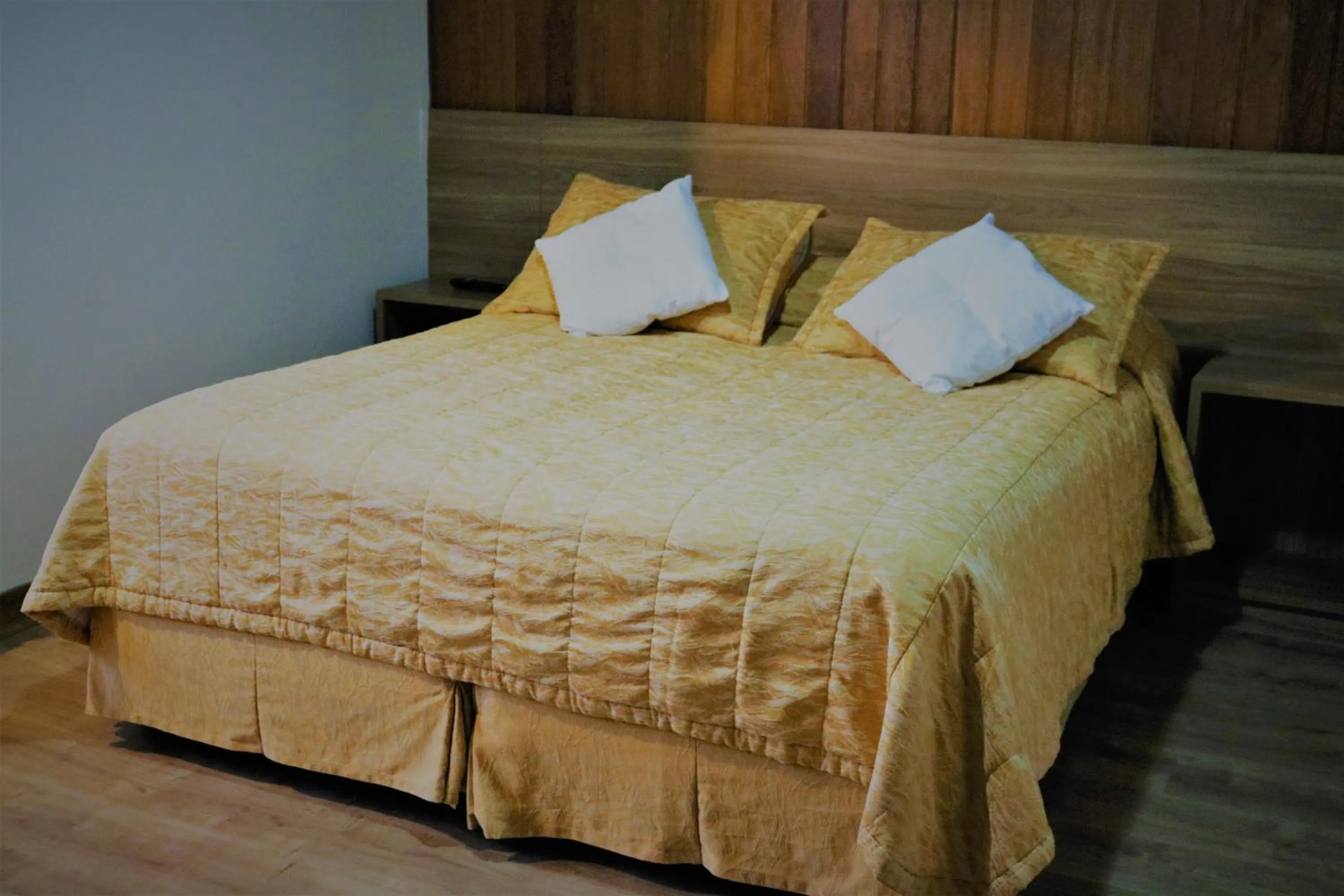 Bedroom, Bed in Hotel Bologna