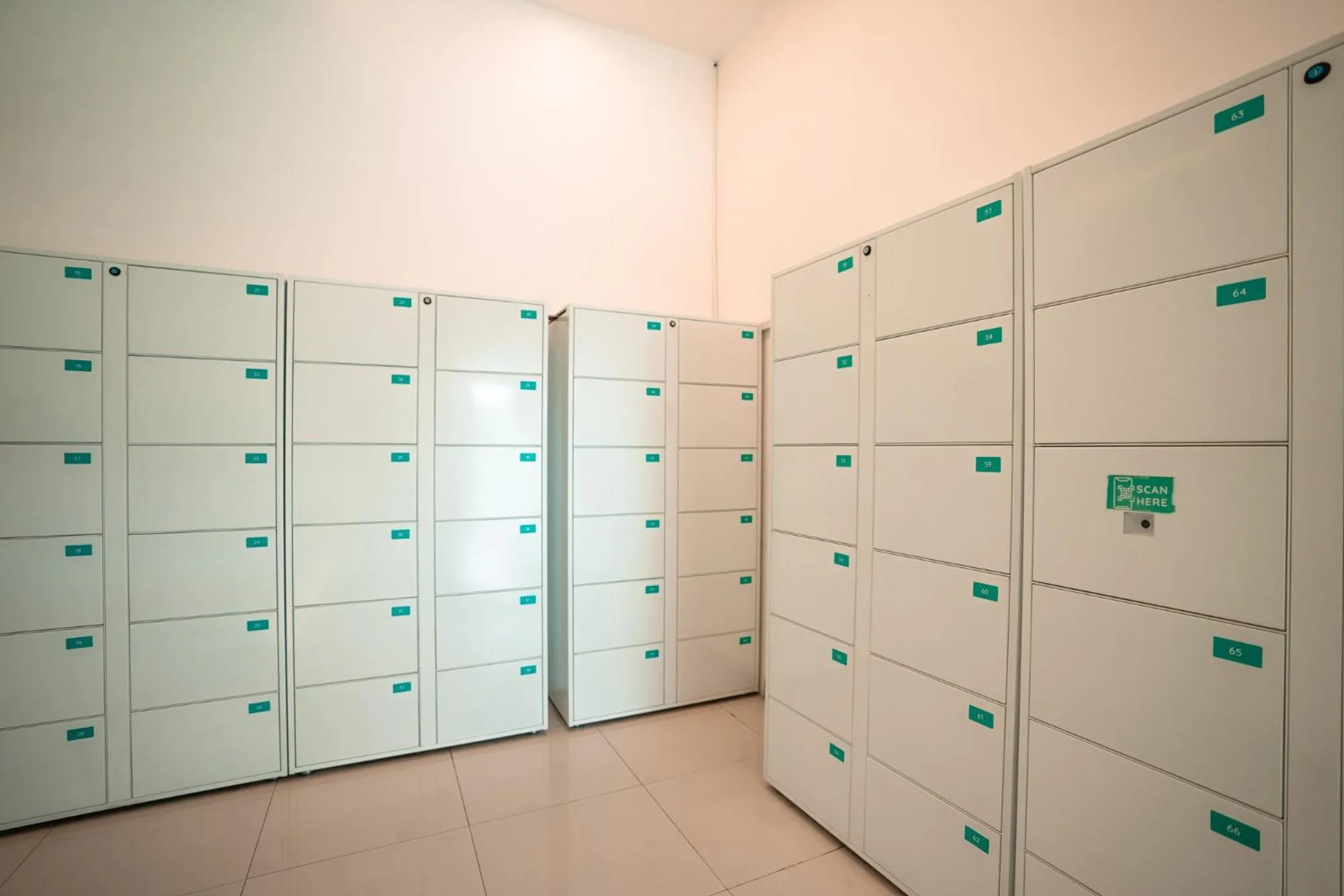 Lobby or reception in Bobopod Paskal, Bandung