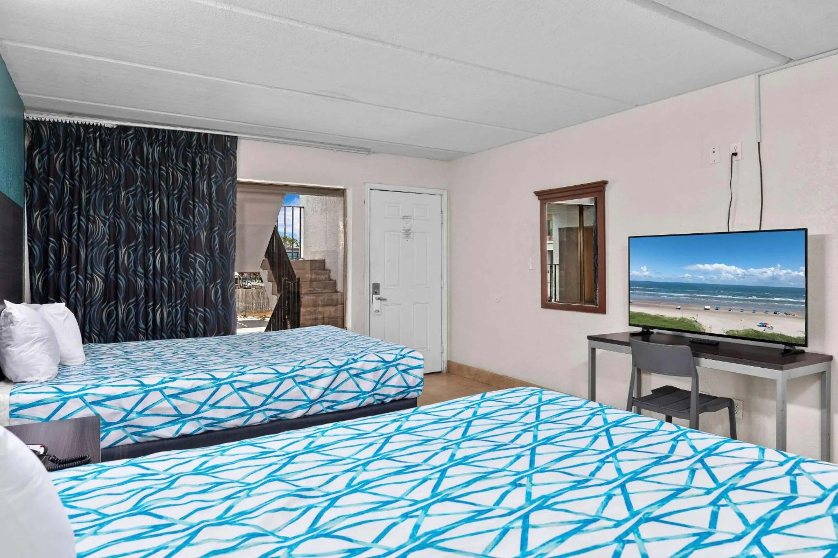 Bedroom, Bed in WindWater Hotel and Marina Bedroom, Bed in WindWater Hotel and Marina