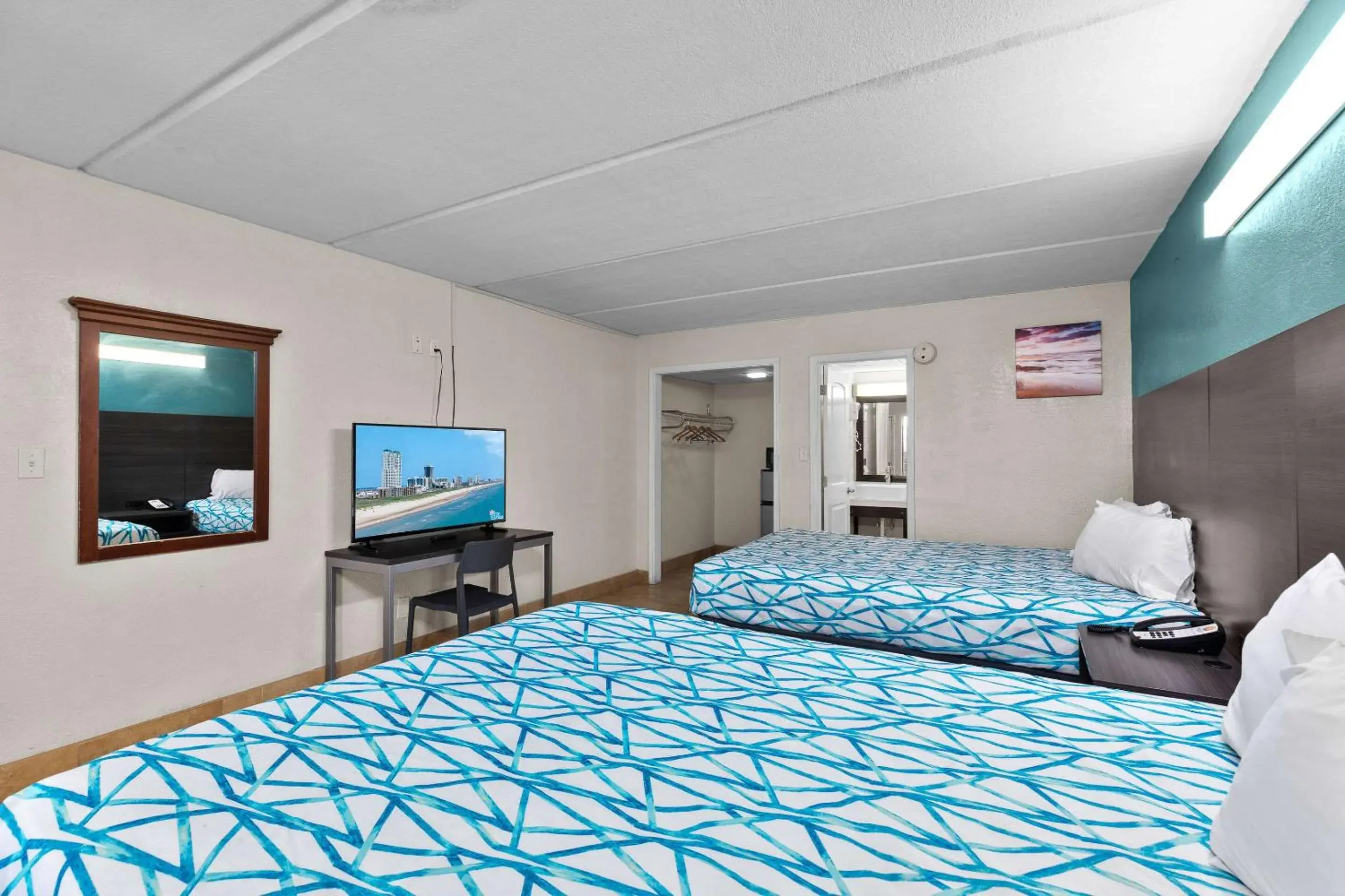 Bedroom, Bed in WindWater Hotel and Marina Bedroom, Bed in WindWater Hotel and Marina