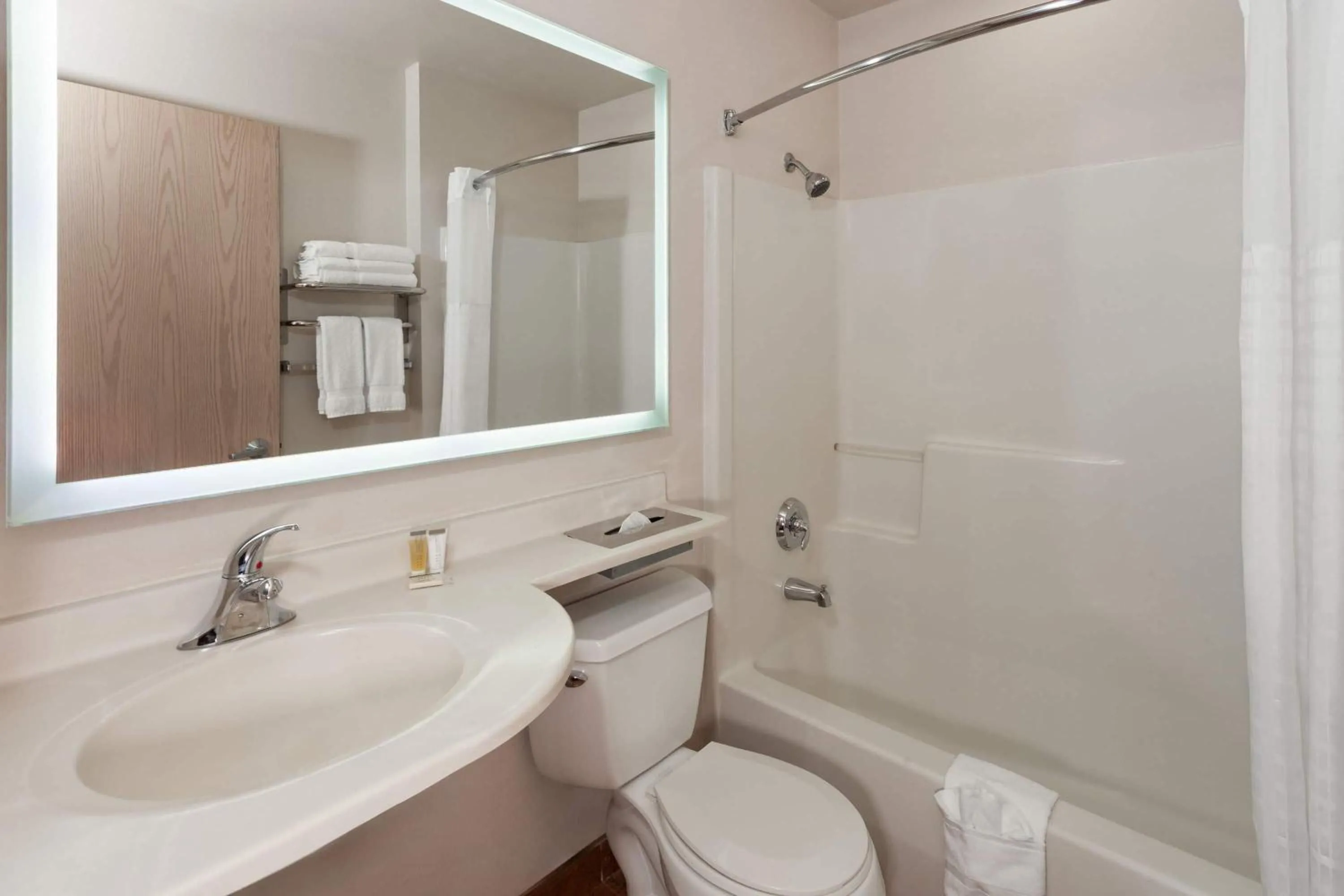 Bathroom in Days Inn & Suites by Wyndham Spokane Airport Airway Heights