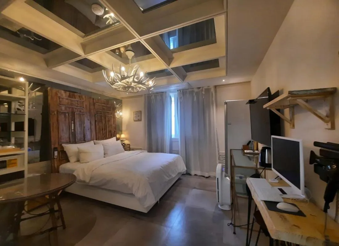 SongJeong Lesign Hotel