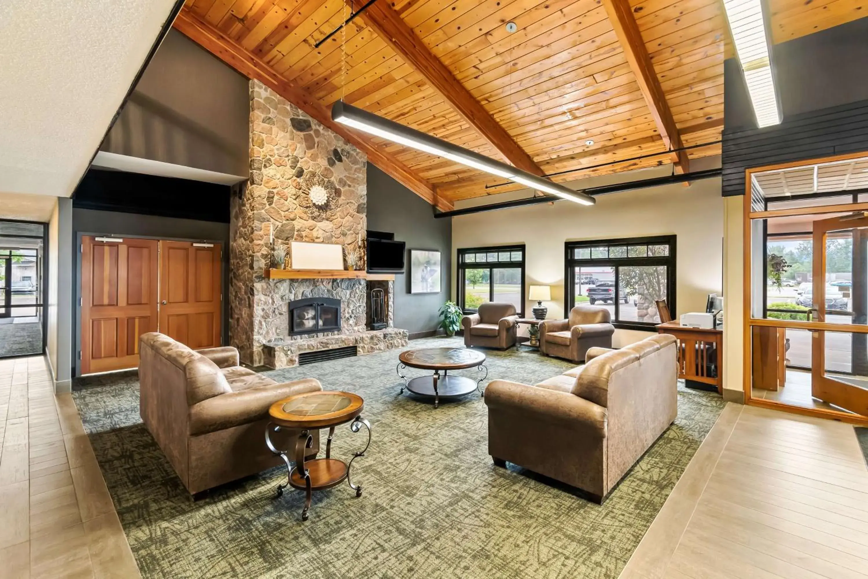 Lobby or reception in Heartland Inn & Suites, SureStay Collection by Best Western Lobby or reception in Heartland Inn & Suites, SureStay Collection by Best Western