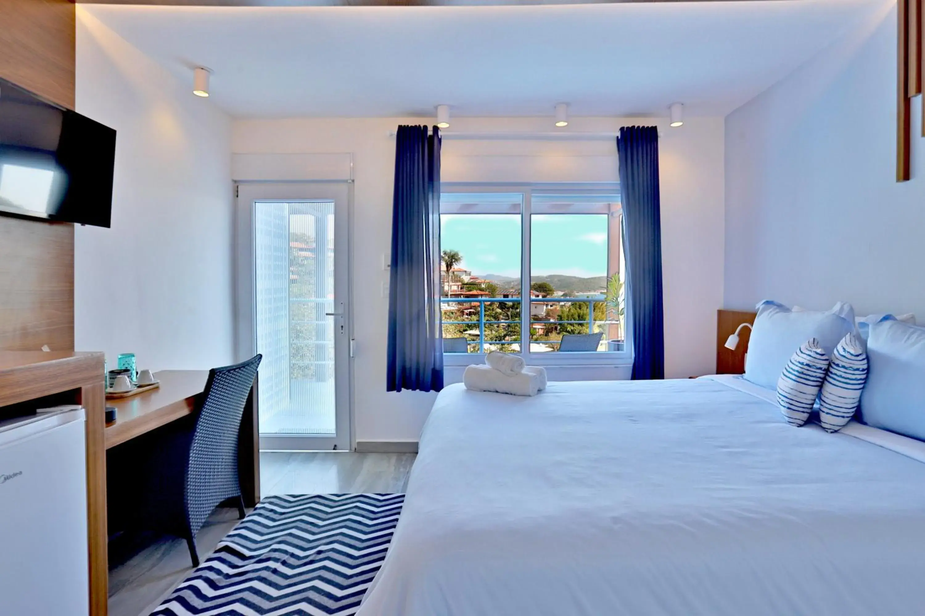 Deluxe Double or Twin Room with Ocean View in Pousada Santorini Deluxe Double or Twin Room with Ocean View in Pousada Santorini