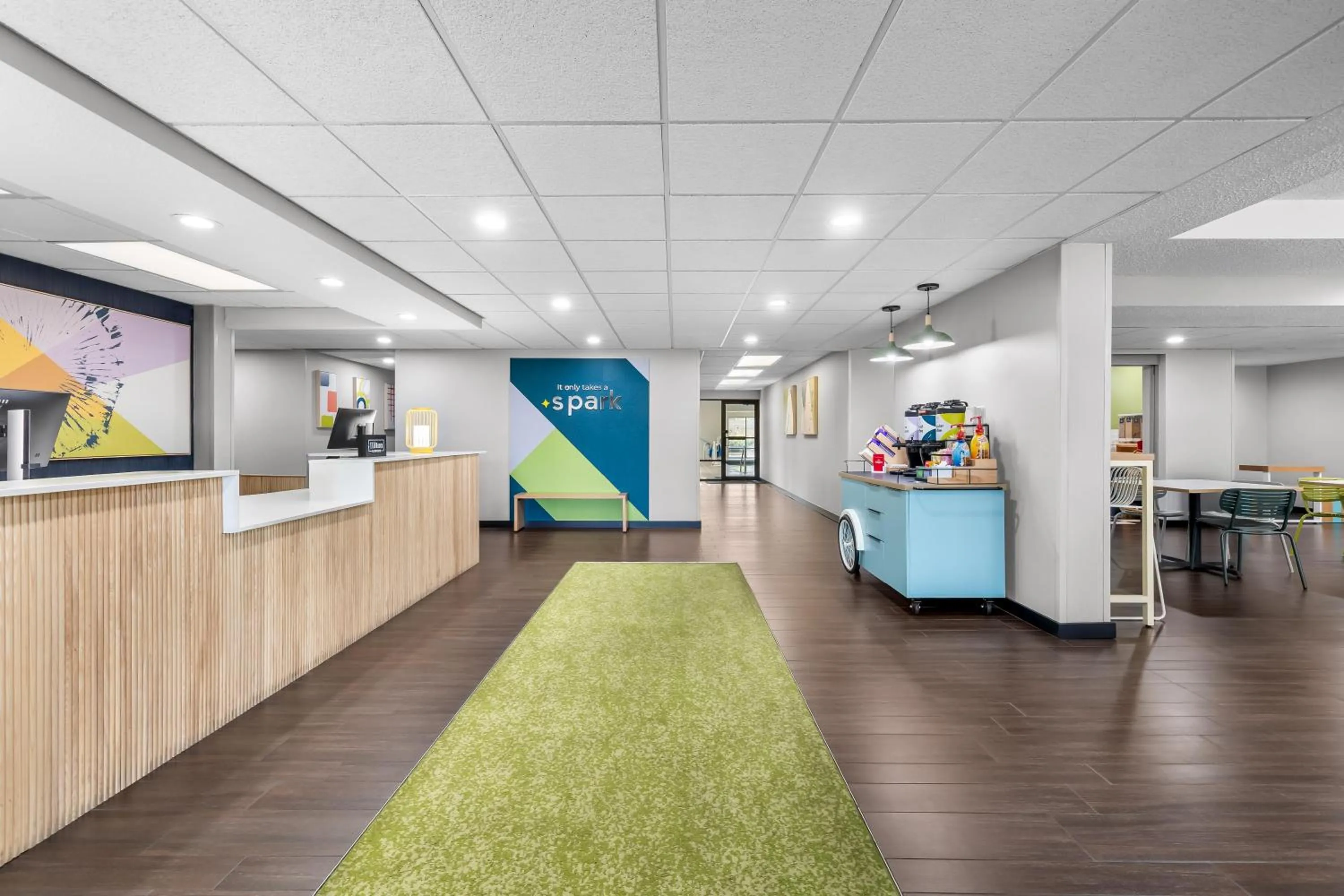 Lobby or reception in Spark by Hilton Green Bay