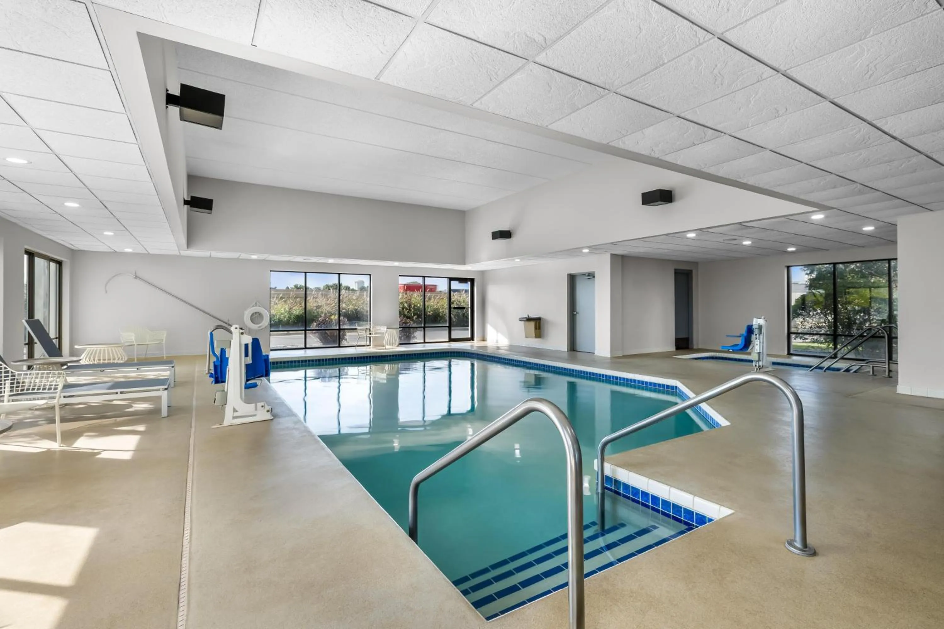 Pool view in Spark by Hilton Green Bay