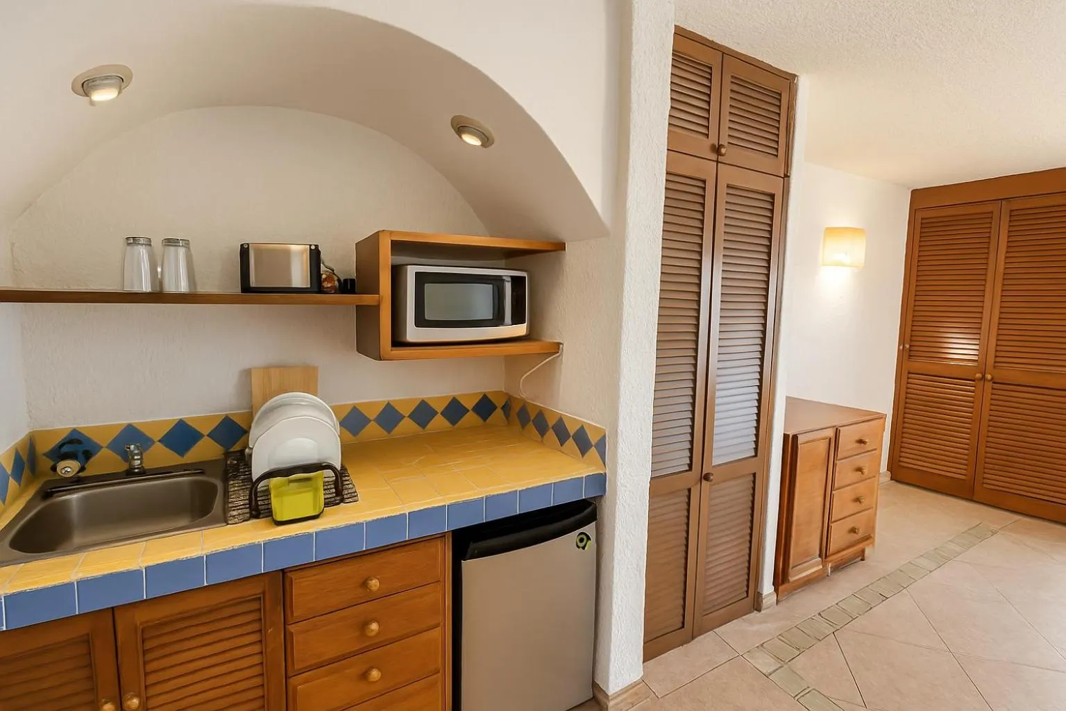 Kitchen or kitchenette in Beach Front Condos in Hotel Zone