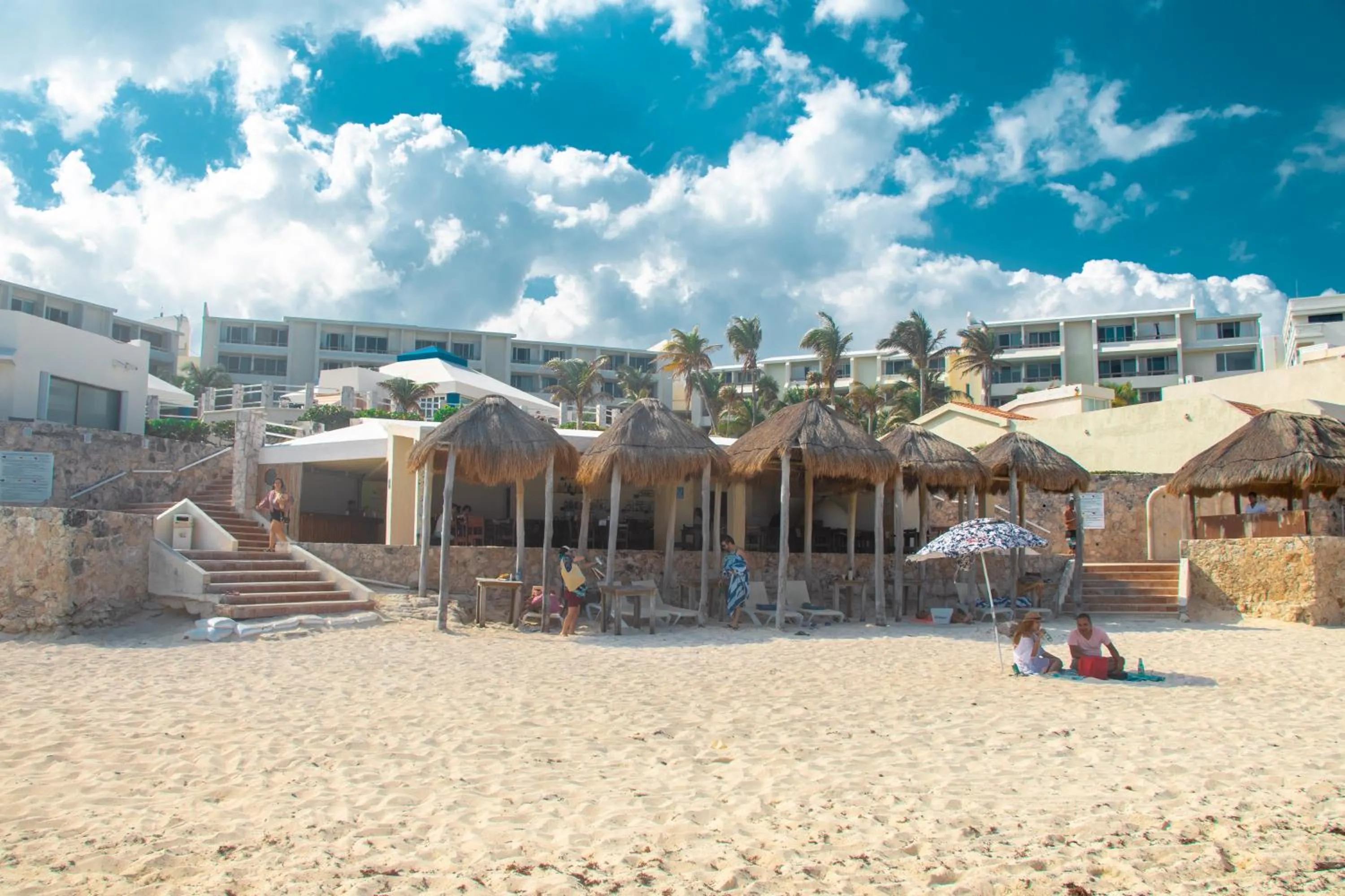 Property building in Beach Front Condos in Hotel Zone