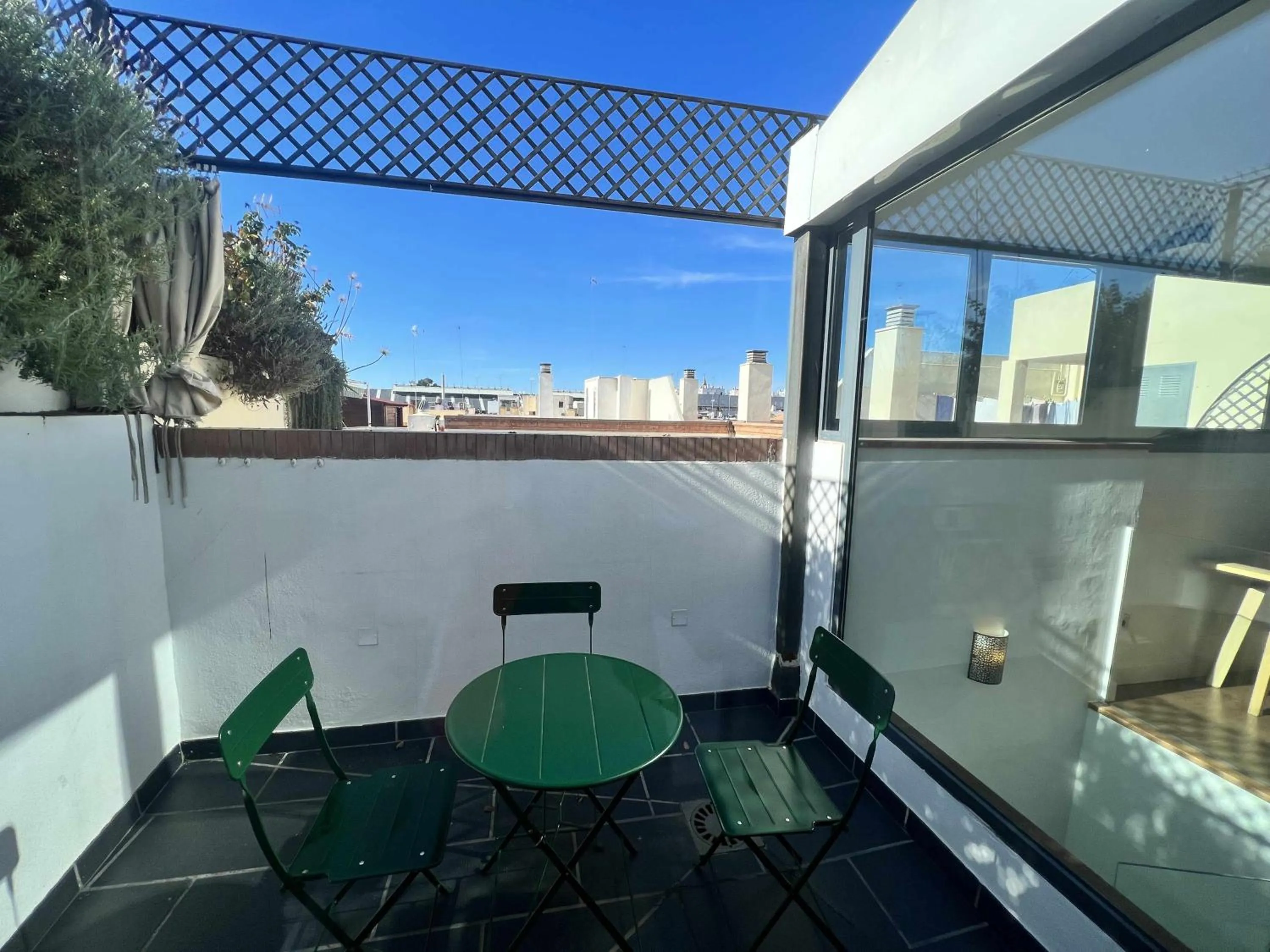 Balcony/Terrace in Ático San Bernardo Terraza y Parking Incluido