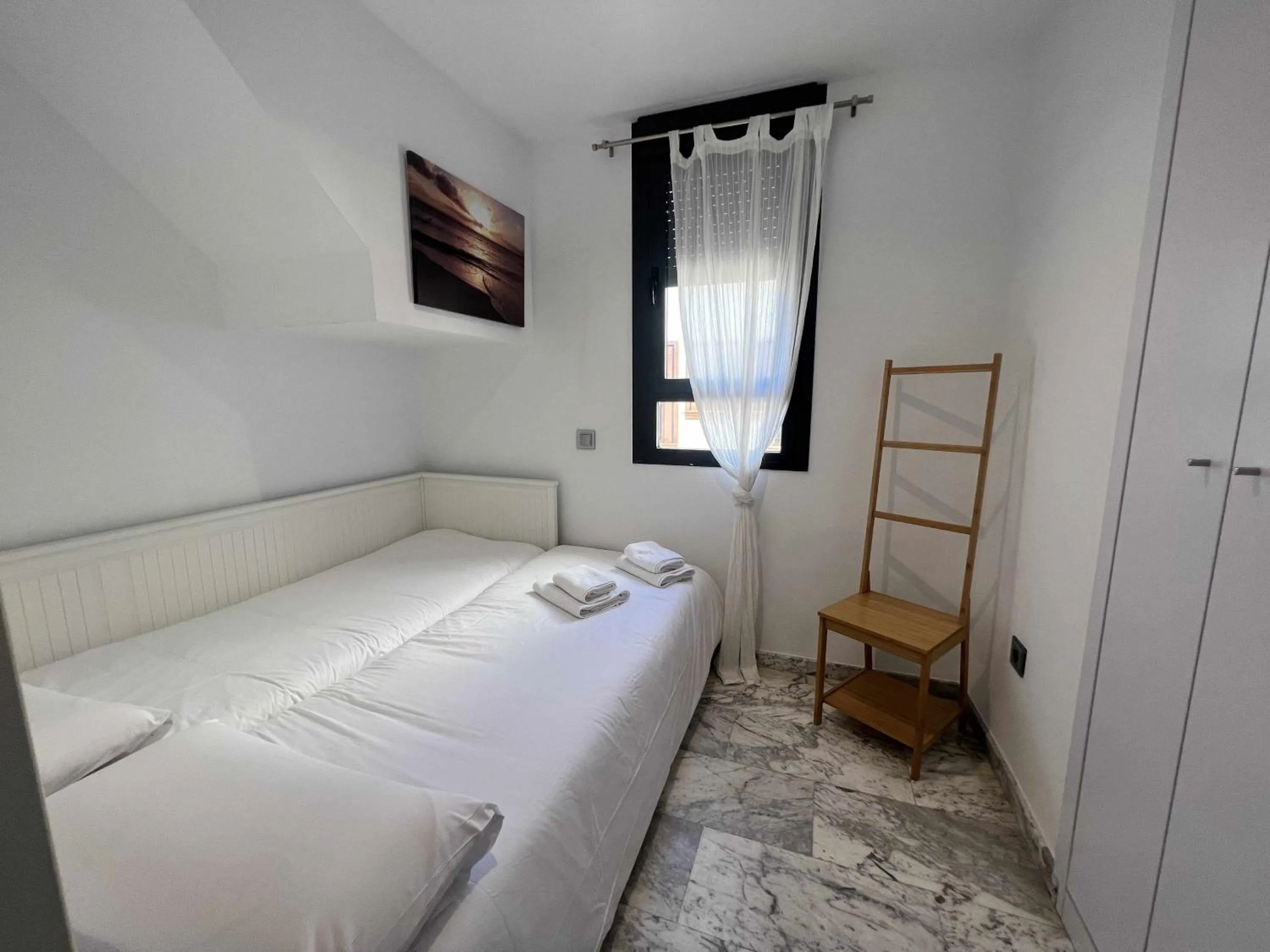 Photo of the whole room, Bed in Ático San Bernardo Terraza y Parking Incluido