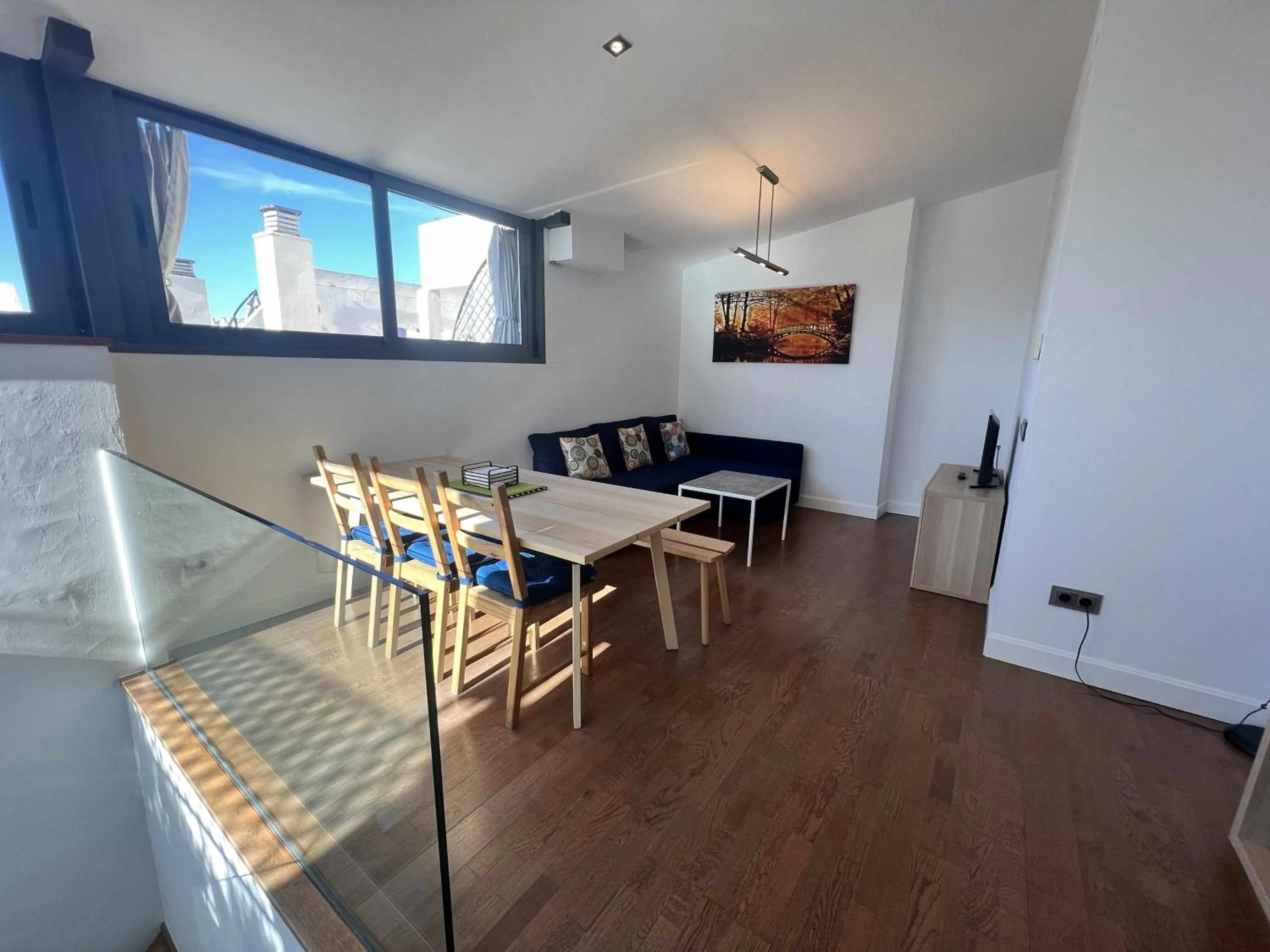 Living room in Ático San Bernardo Terraza y Parking Incluido