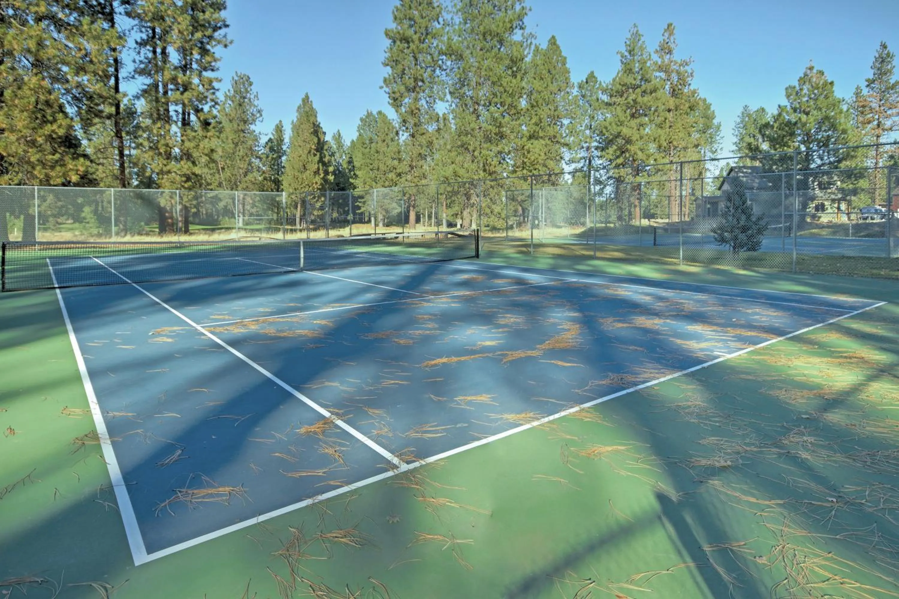 Tennis court in Seventh Mountain Resort