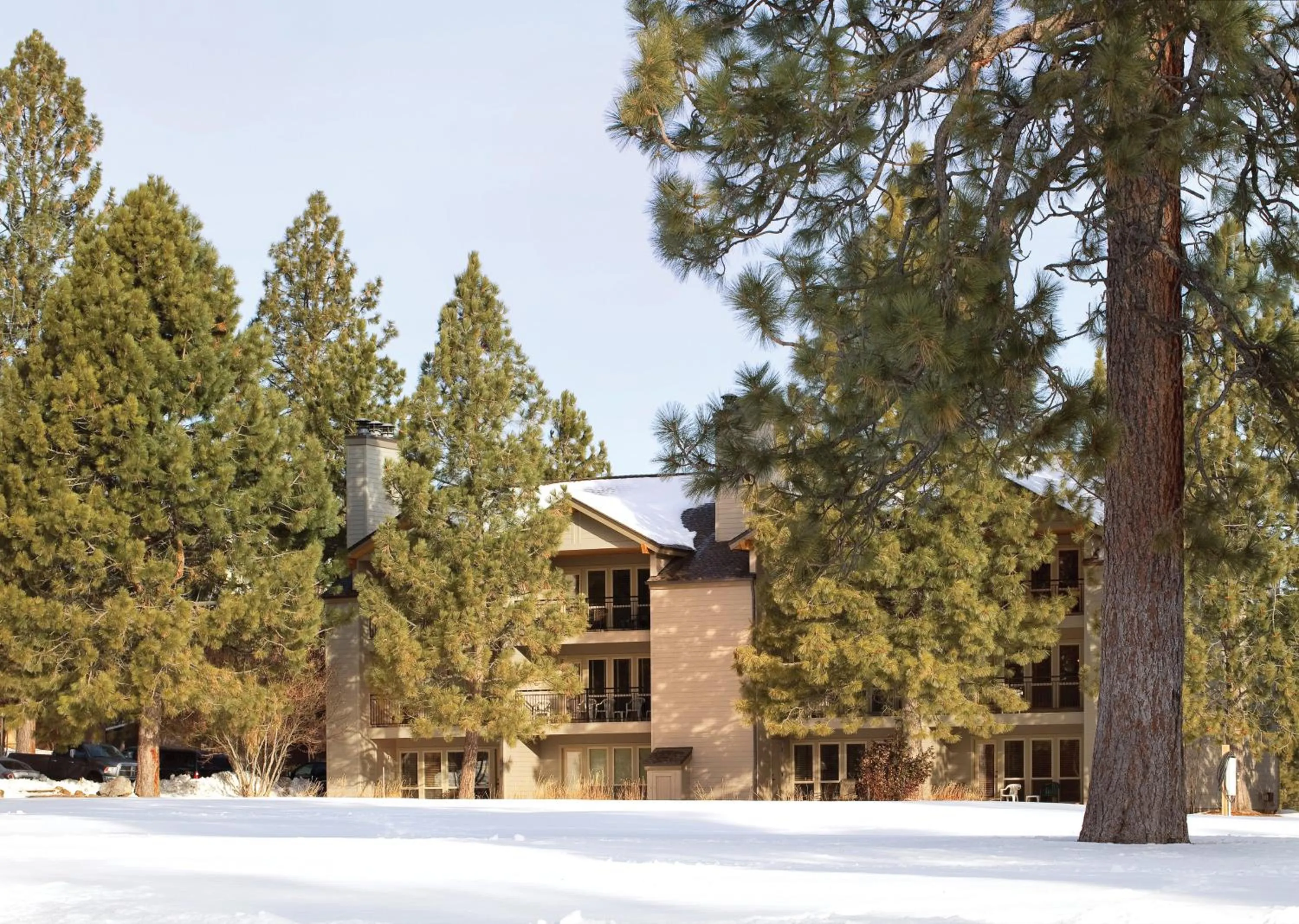 Property building in Seventh Mountain Resort